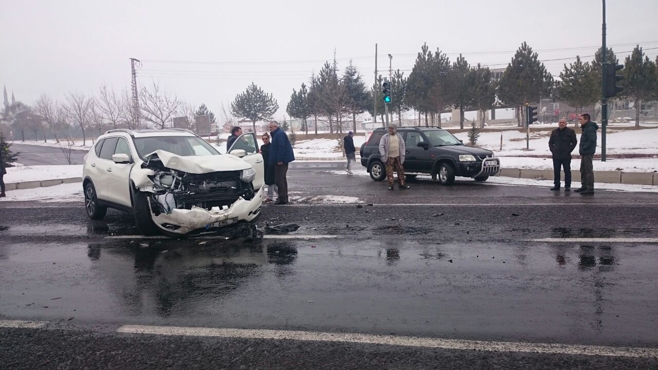 İncesu’da Maddi Hasarlı Trafik Kazası