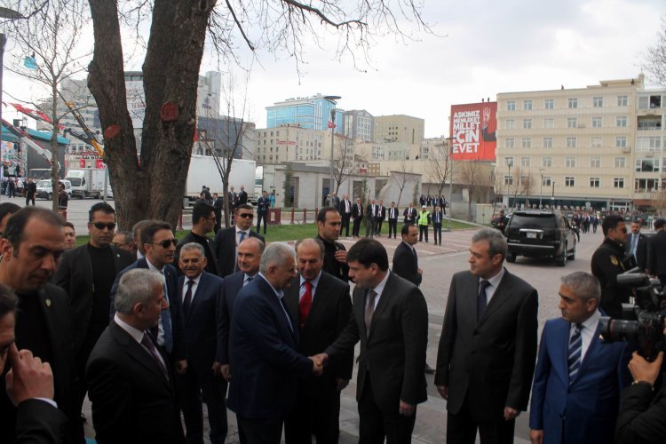 Başbakan Yıldırım’a yoğun ilgi