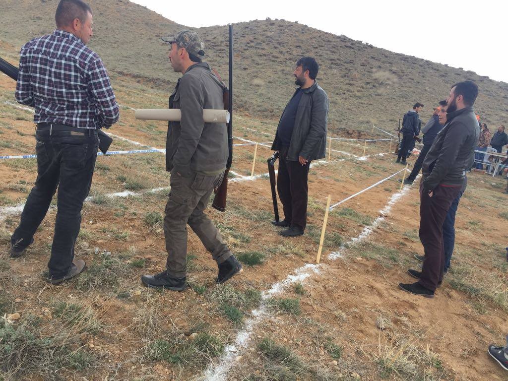 Kayseri’de tüfek ödüllü trap yarışması