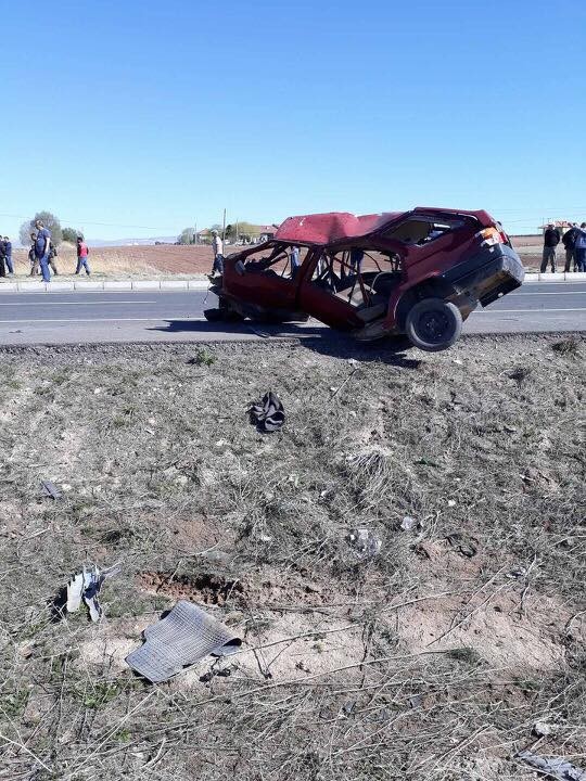 Sarıoğlan’da trafik kazası: 1 ölü, 1 yaralı