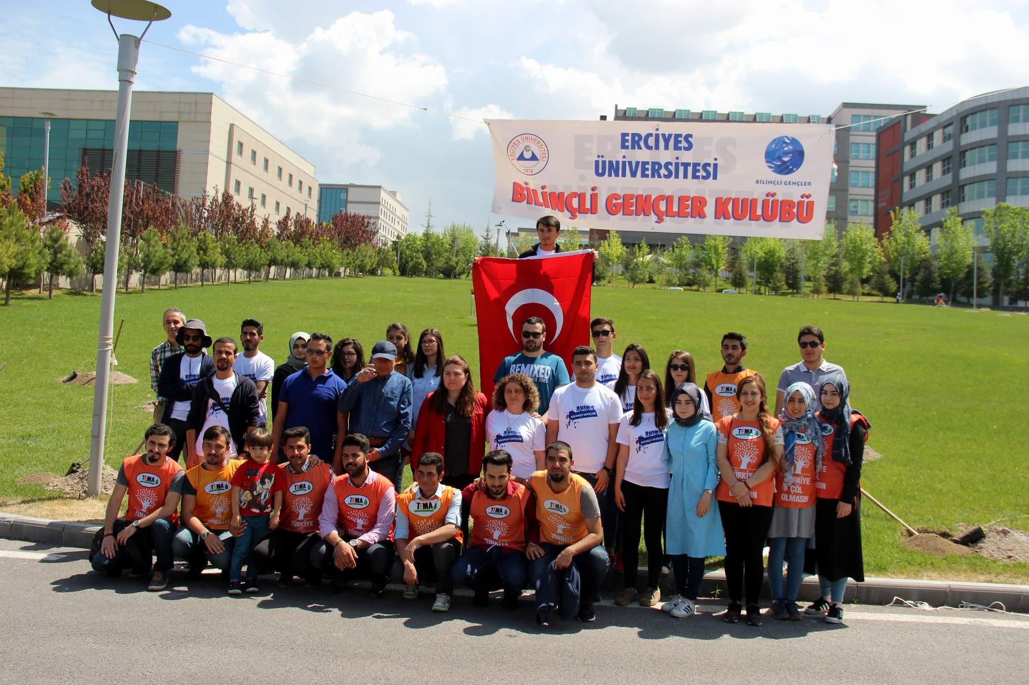 Kayseri ve El-bab Şehitleri için fidan dikildi