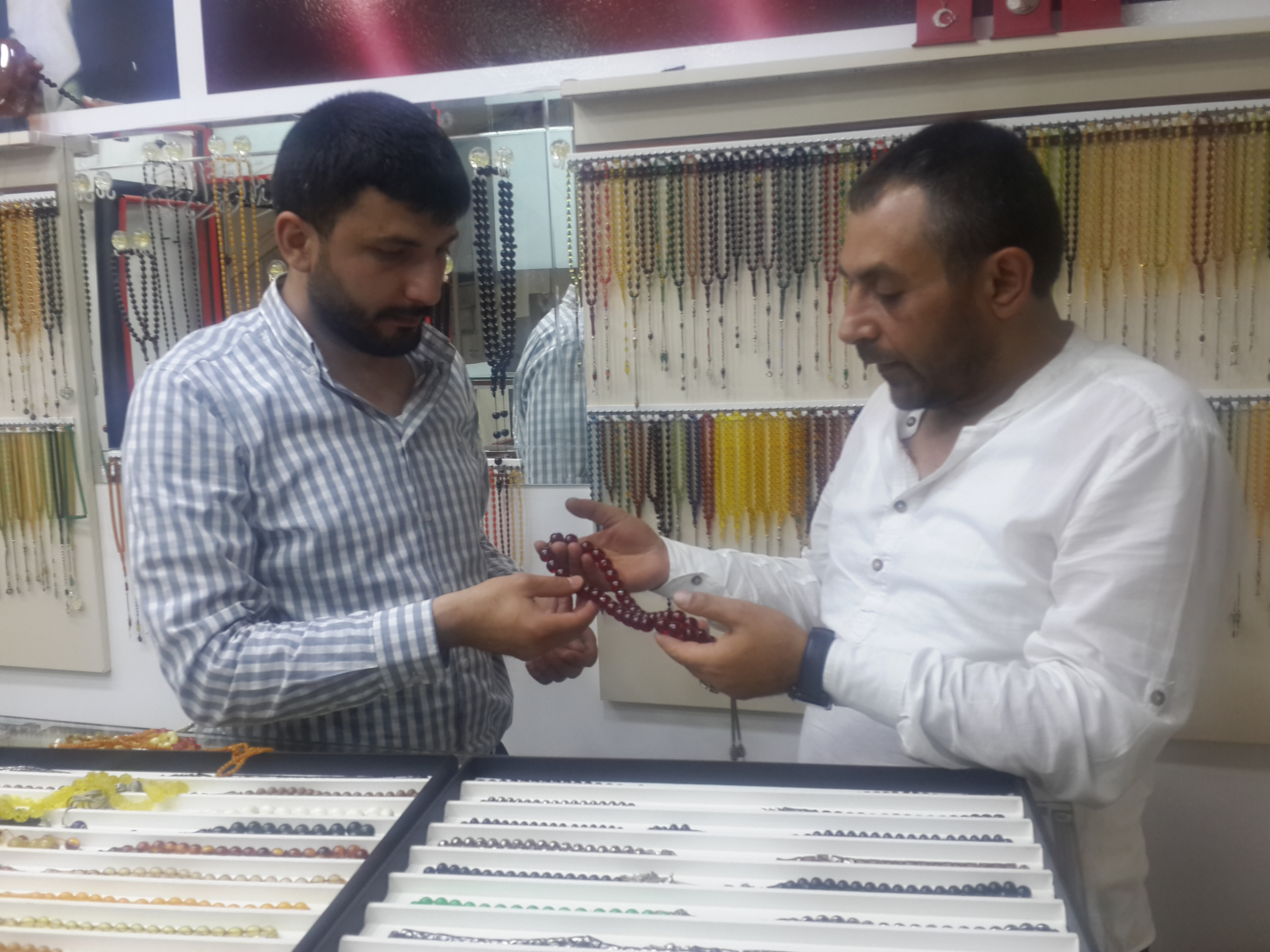 BEKİR ÇAY: KEHRİBAR TESBİH İLGİ GÖRÜYOR