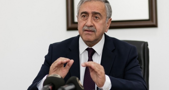 KKTC Cumhurbaşkanı Akıncı, müzakere heyetiyle toplantı yaptı