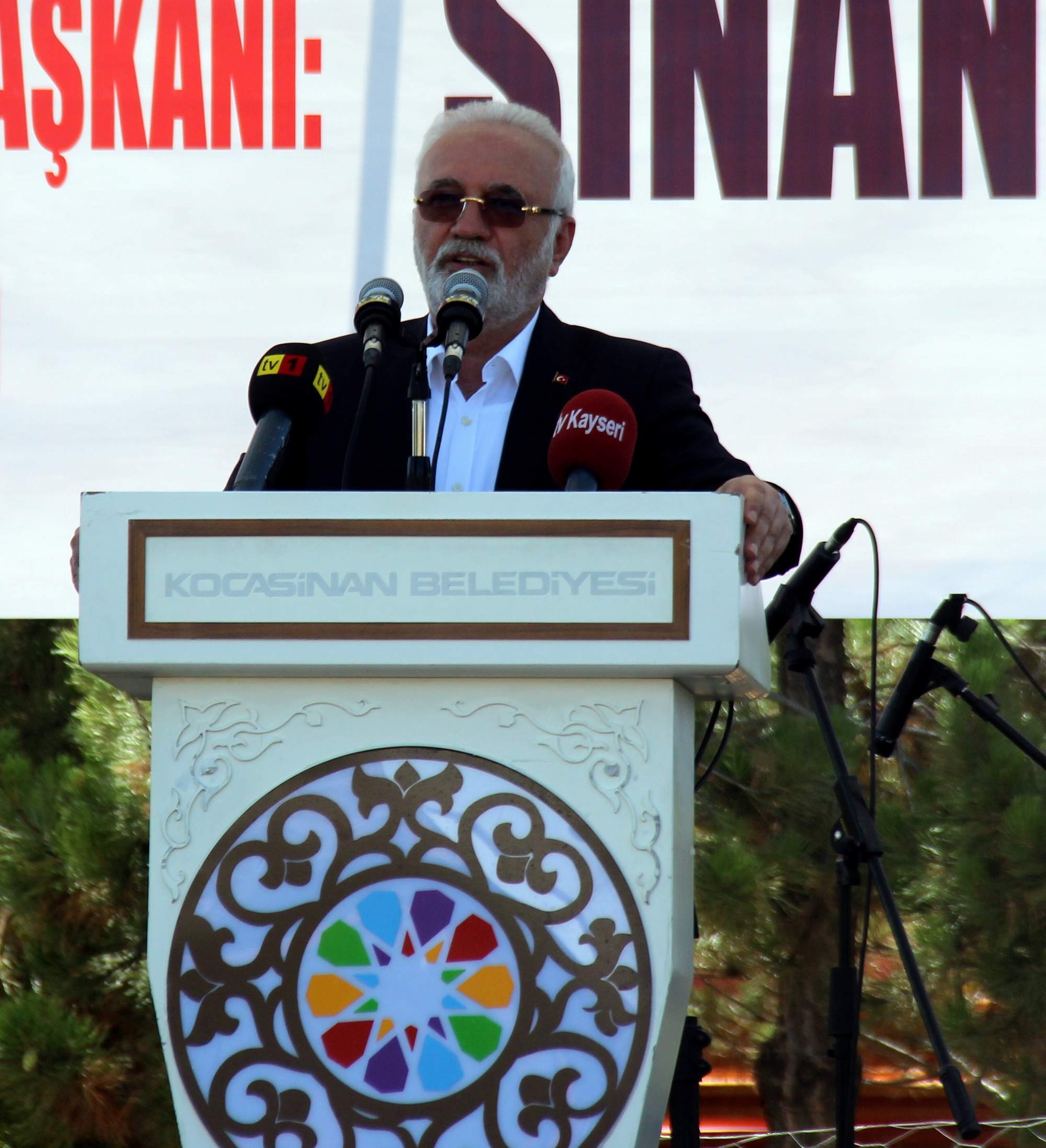 – “Ey Kılıçdaroğlu, Türkiye’yi FETÖ’nün PKK’nın arkasında olduğu ülkelere şikayet edince eline ne geçecek”