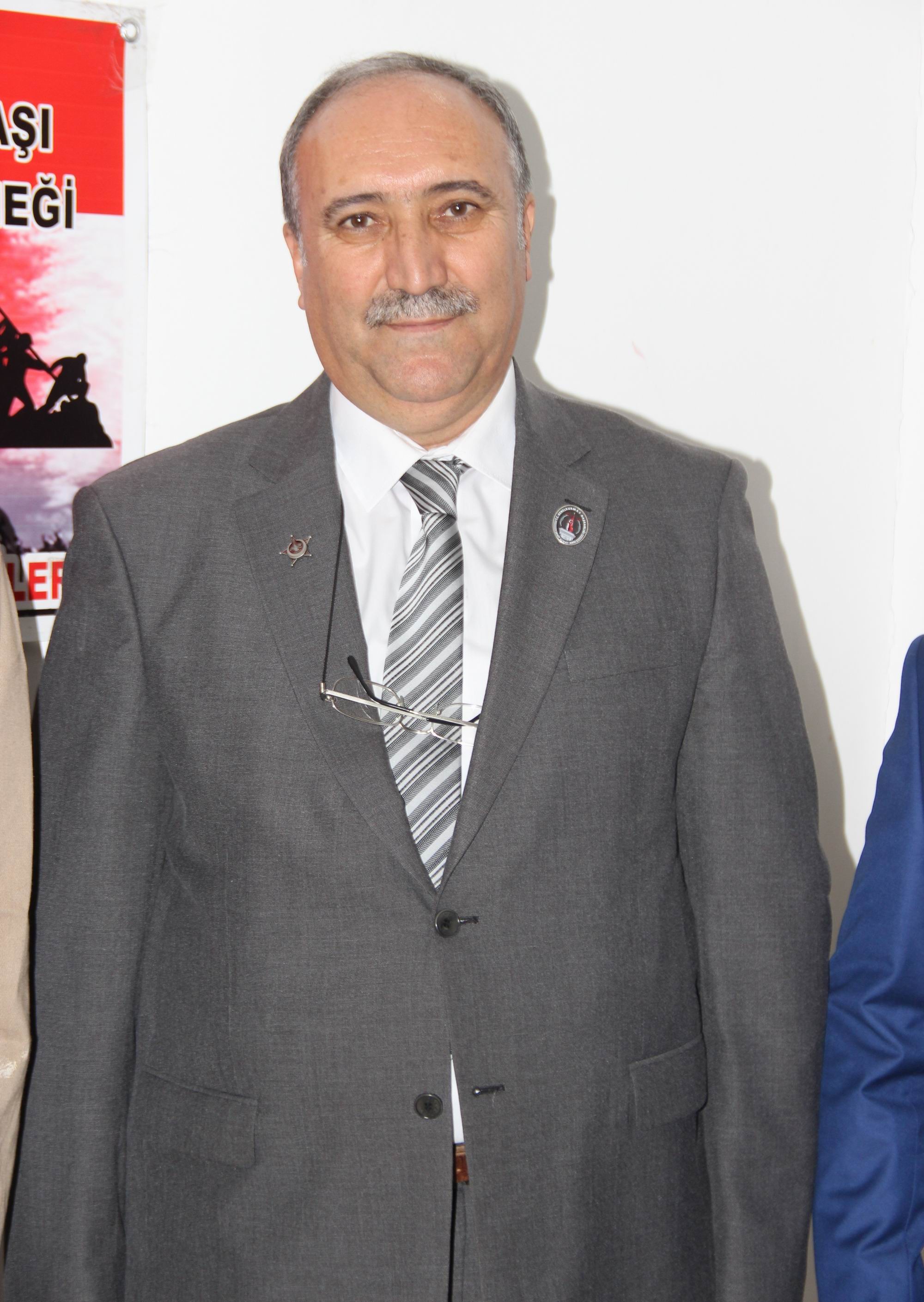  Çanakkale şehitlerinin torunları bir araya geldi 