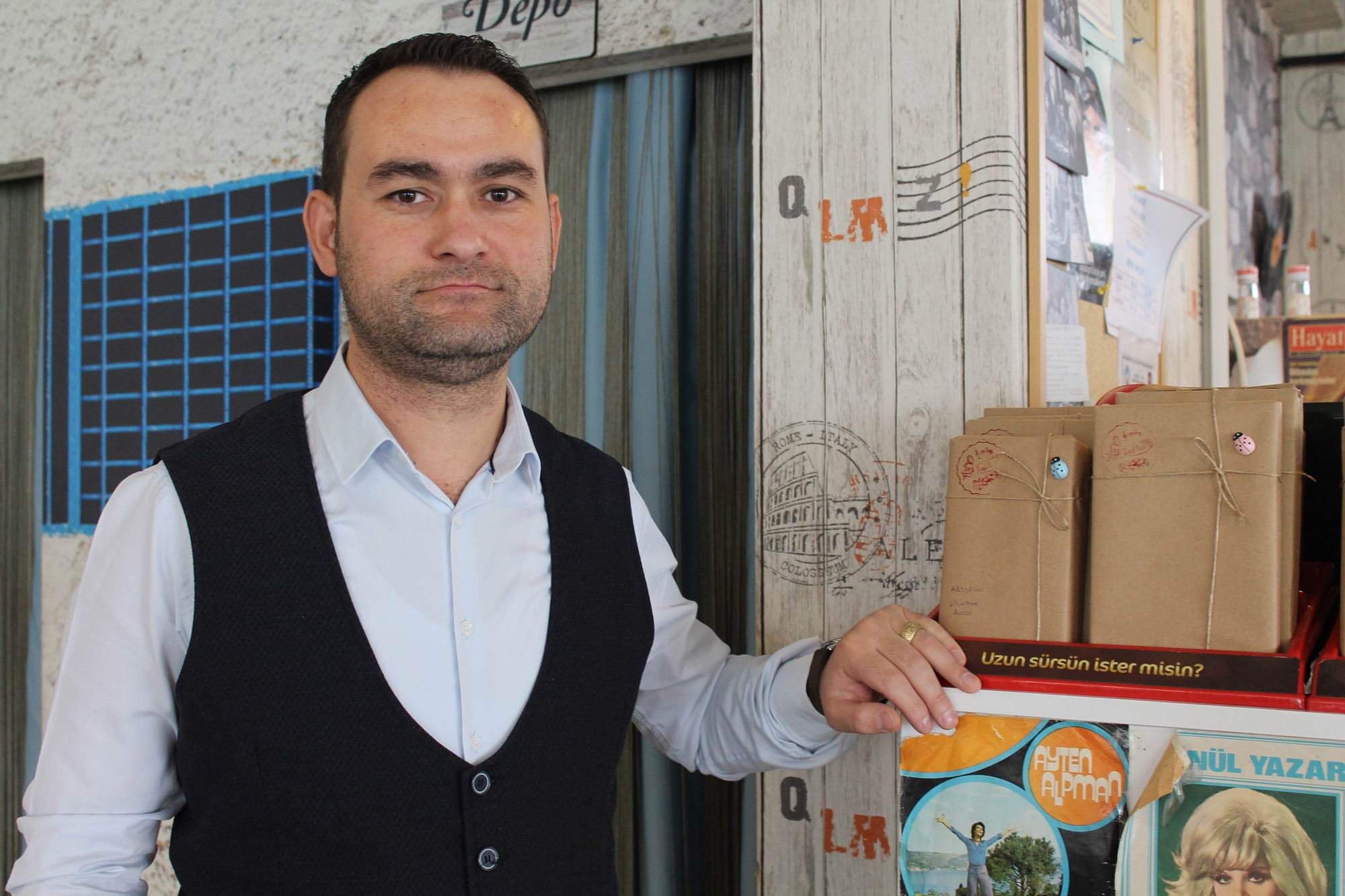 Kayseri’den Uysal Bakkal’a kitap desteği