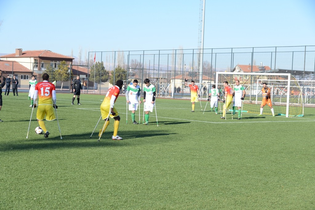  Büyükkılıç, “Bedensel engelliler spor kulübü ile Türkiye’de 20 belediyeden biriyiz” 