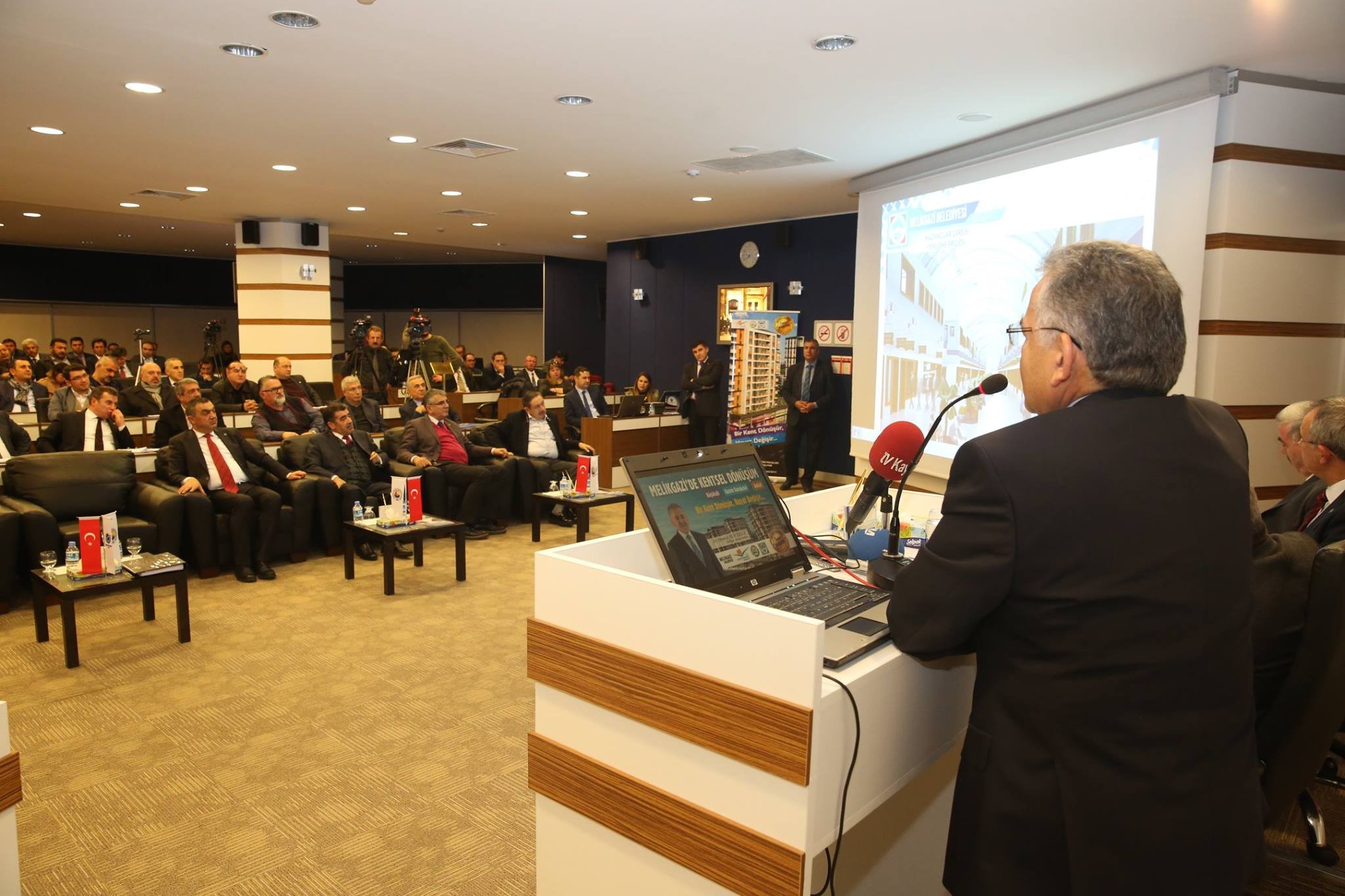 KAYSO’nun konuğu Başkan Büyükkılıç oldu 