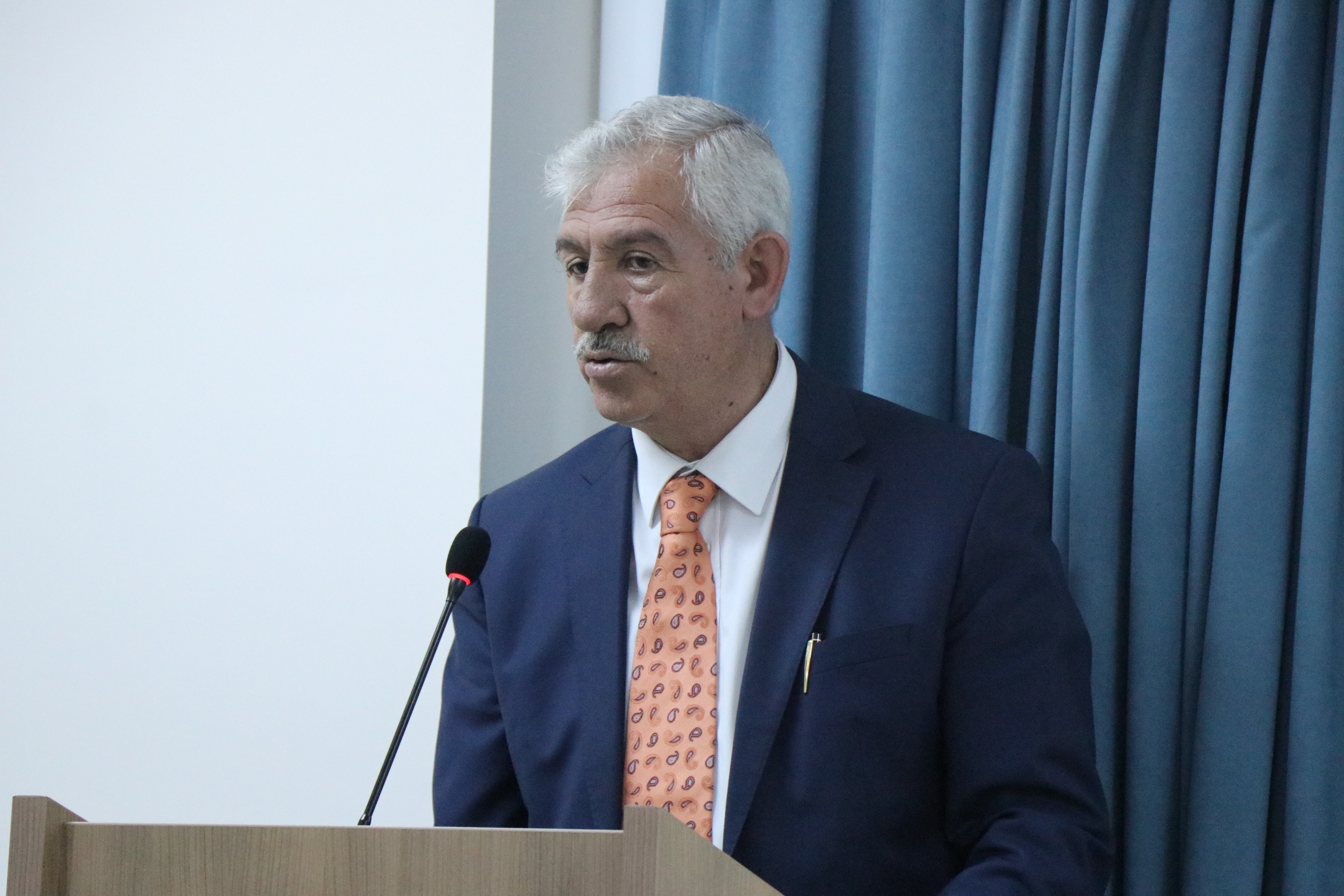  Mehmet Akif İnan adının verildiği okulda anıldı 