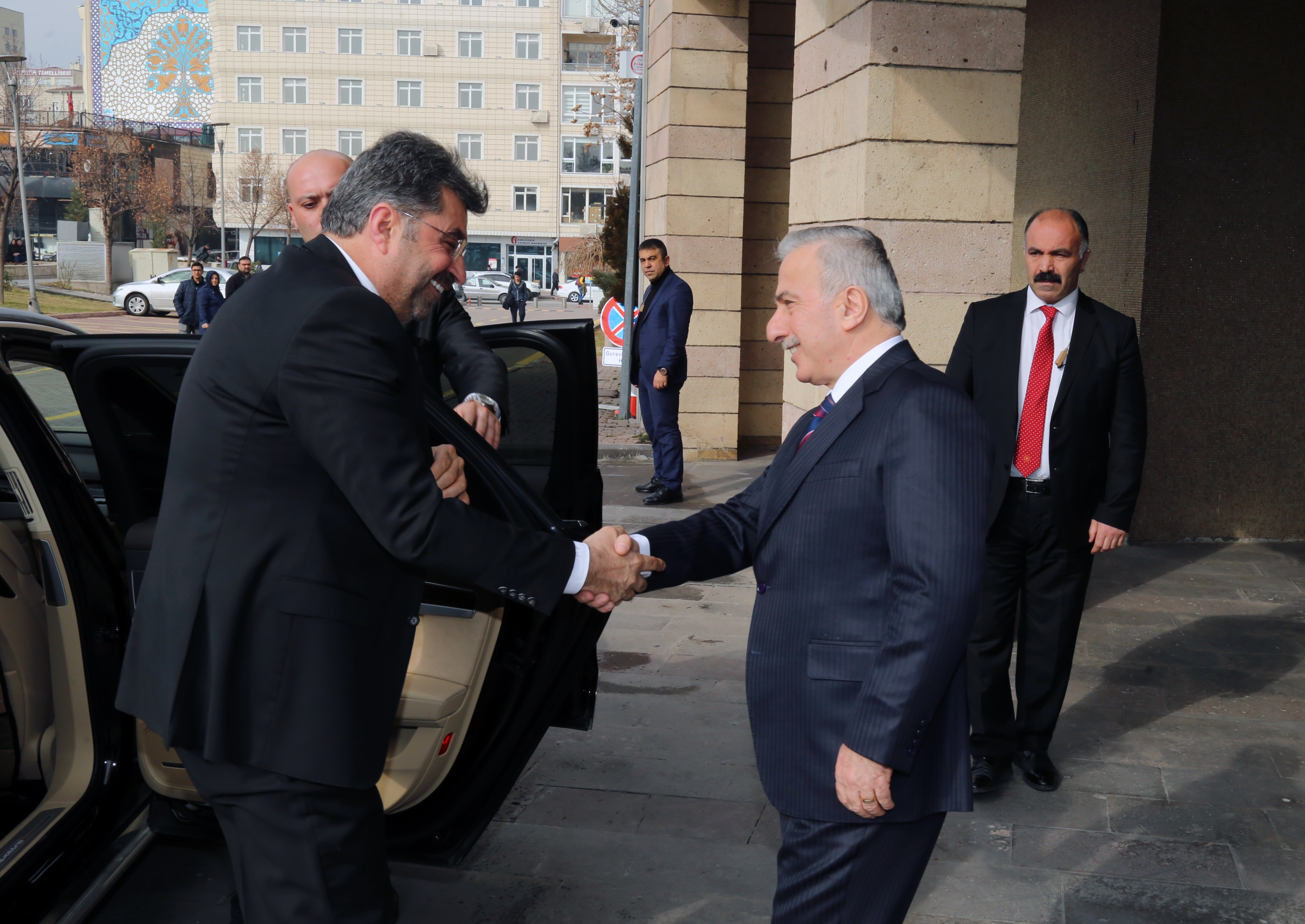  Milli Eğitim Bakan Yardımcısı Erdem Vali Kamçı’yı Ziyaret Etti 