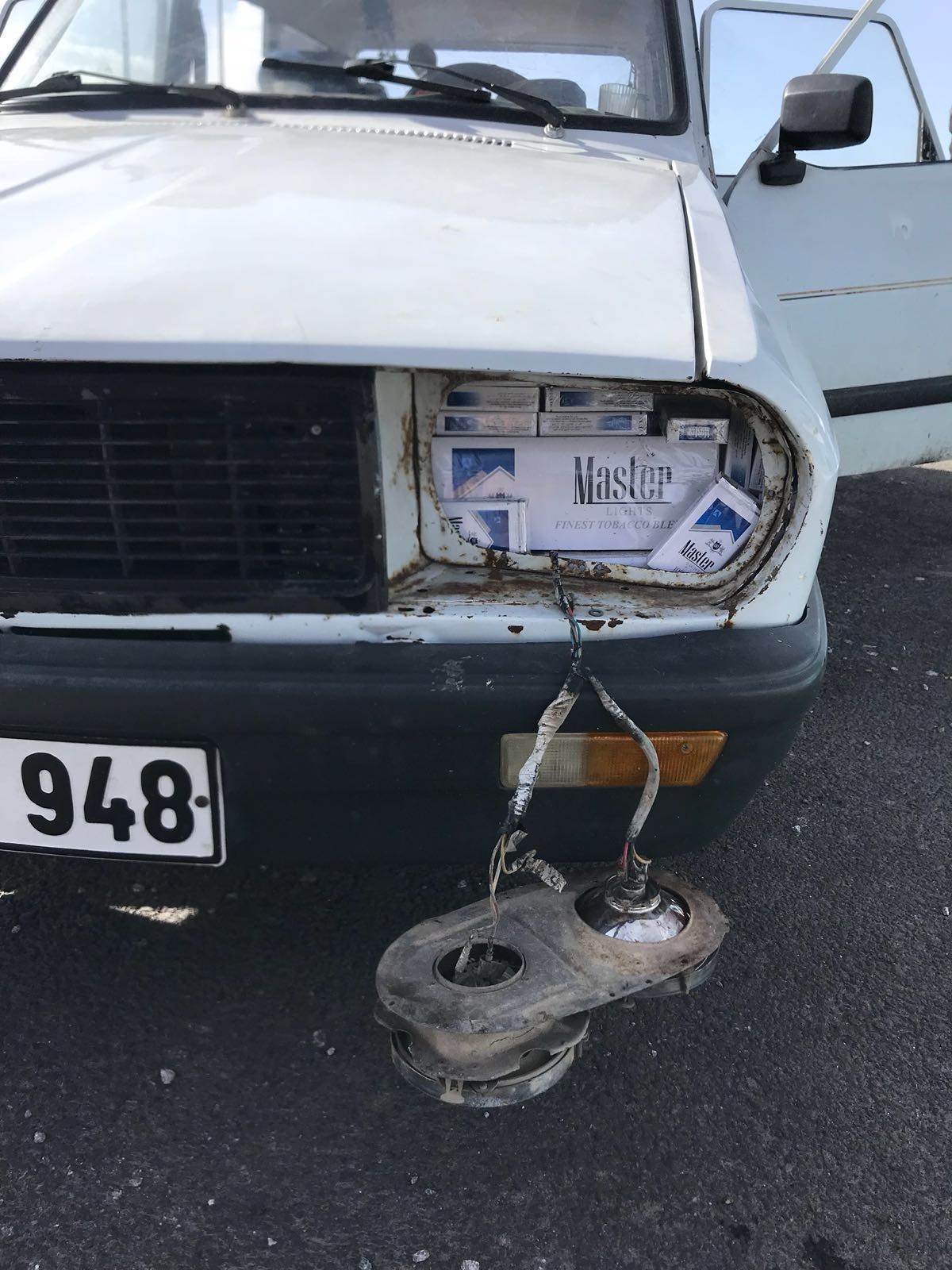 Suriye uyruklu sigara kaçakçısı polisi şaşırttı 