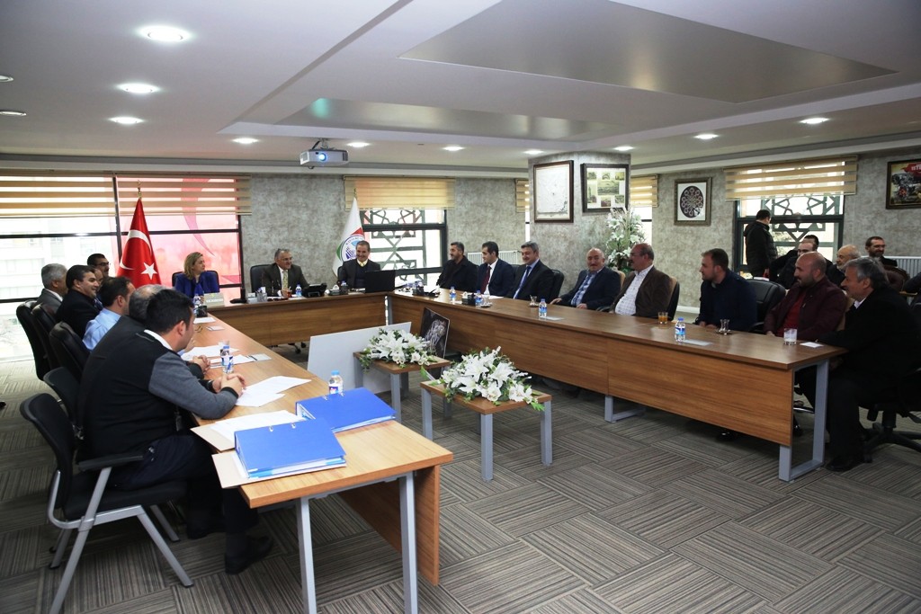  Melikgazi’de 6 blokta 301 daire ve dükkanların ihalesi yapıldı 