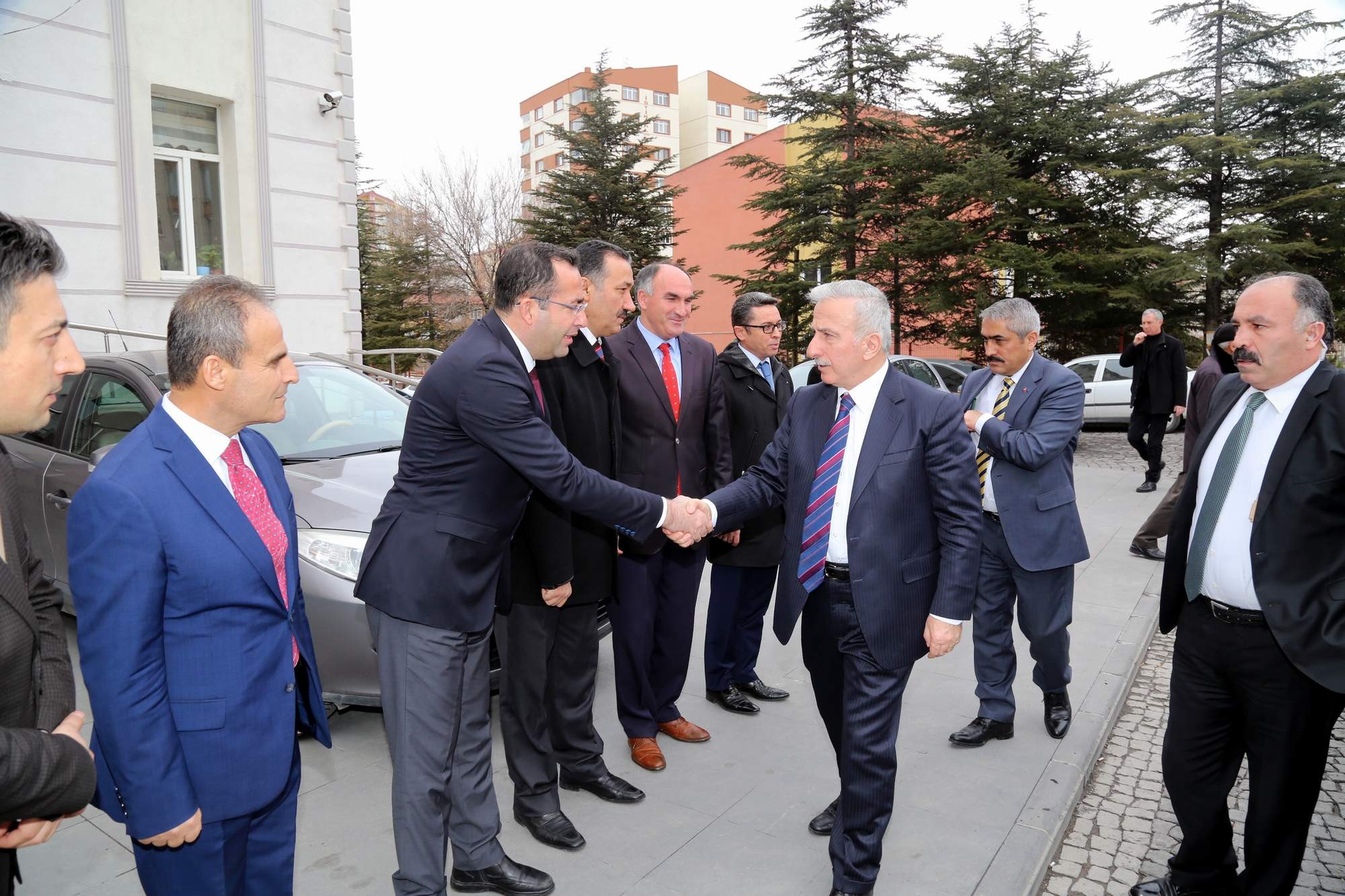  Vali Kamçı Talas’ta Muhtarlarla Buluştu 