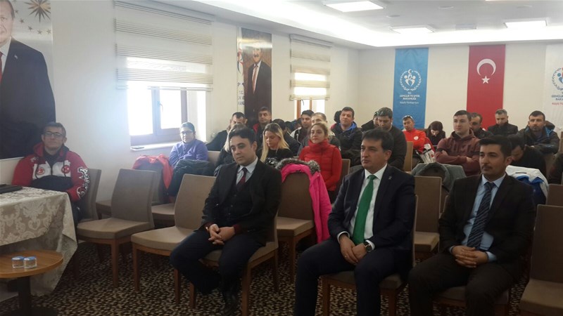 GENÇLİK VE SPOR İÇİN “KURUMSAL VİZYON OLUŞTURMA”