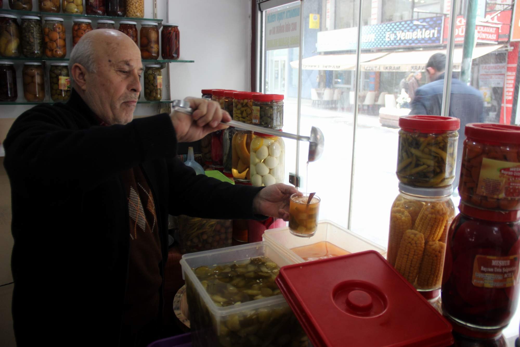 Kış aylarının vazgeçilmesi turşu ve kete