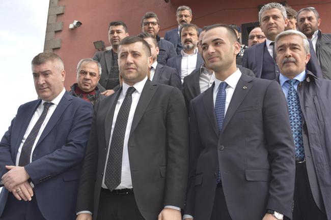 ÜLKÜCÜLERİN ZAFERİ: ÇAKIROĞLU’NUN İSMİ TALAS’A VERİLECEK