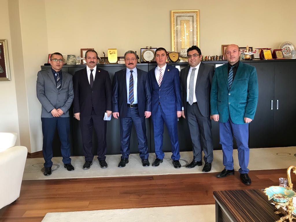 Sağlık Sen Yöneticileri Rektör Güven’i ziyaret etti