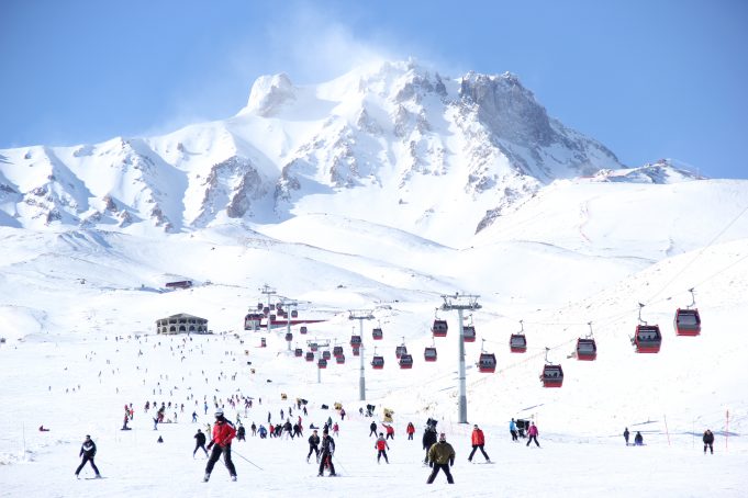 Erciyes’i 1 buçuk milyon kişi ziyaret etti