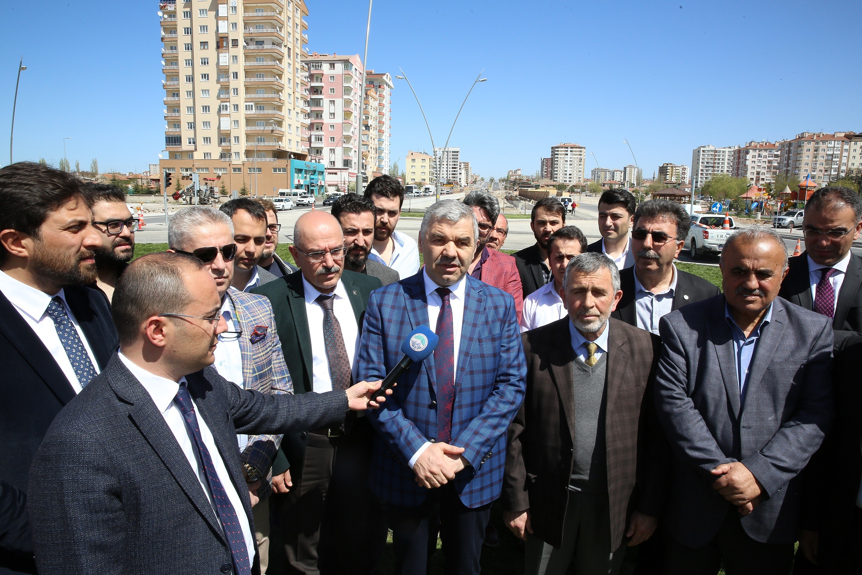 Tuna Caddesi Katlı Kavşağı hizmete açıldı