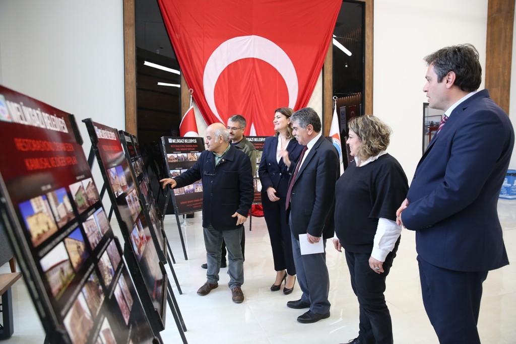 Melikgazi sergi salonu kültür ve sanatın hizmetinde