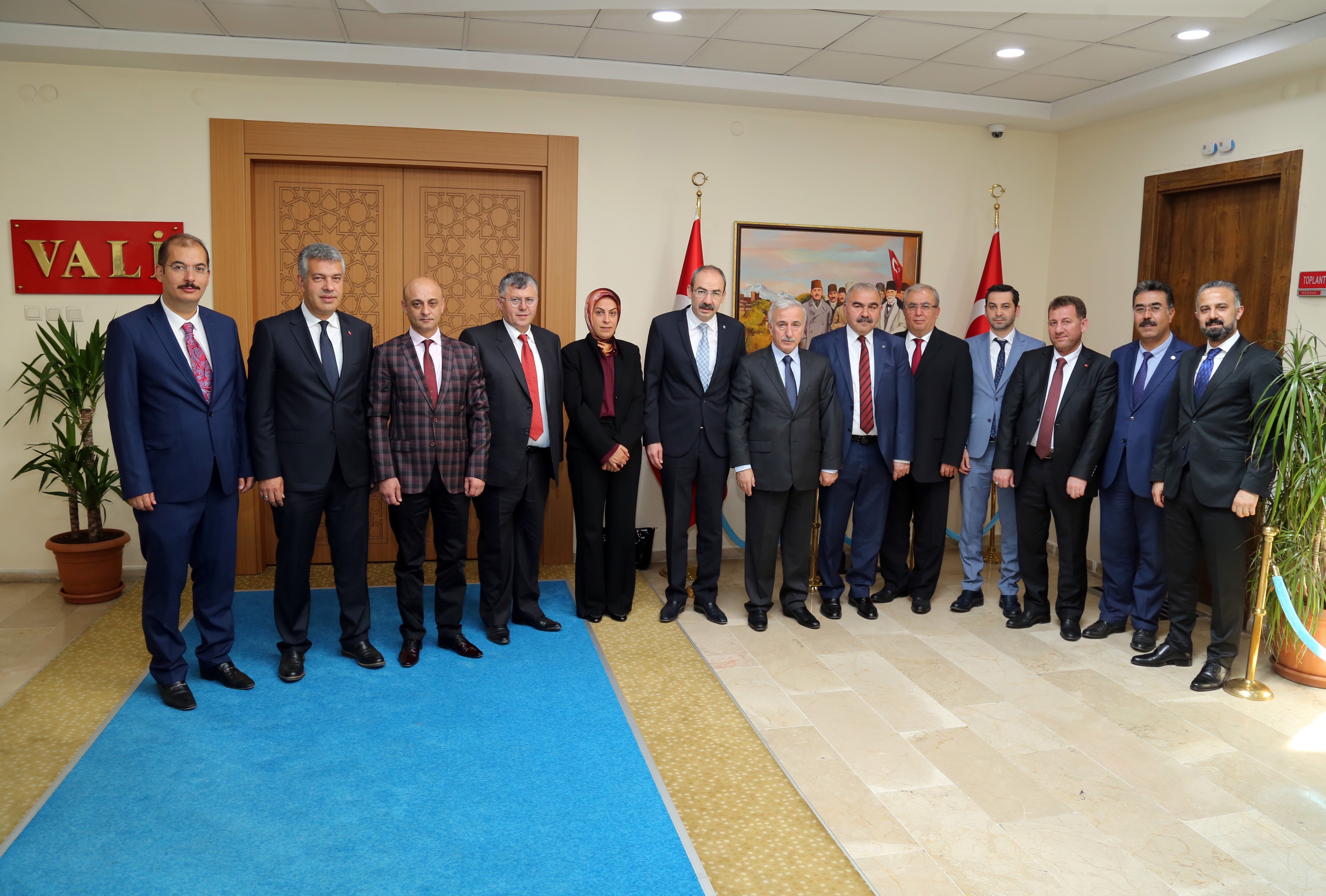 KTO Yönetim Kurulu Üyeleri Vali Kamçı’yı Ziyaret Etti