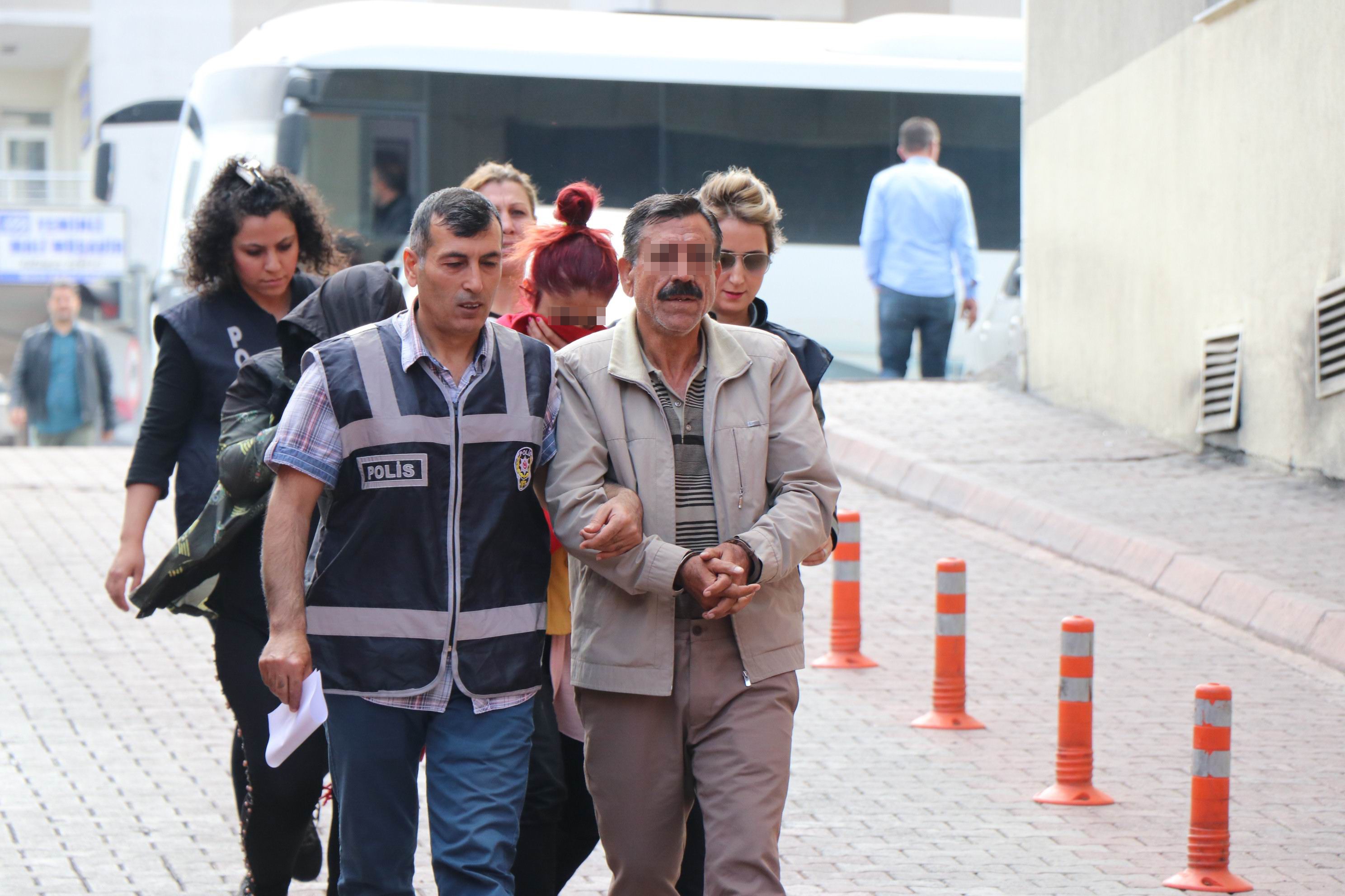 Kadınların çaresizliklerinden faydalandılar fuhuş yaptırdılar