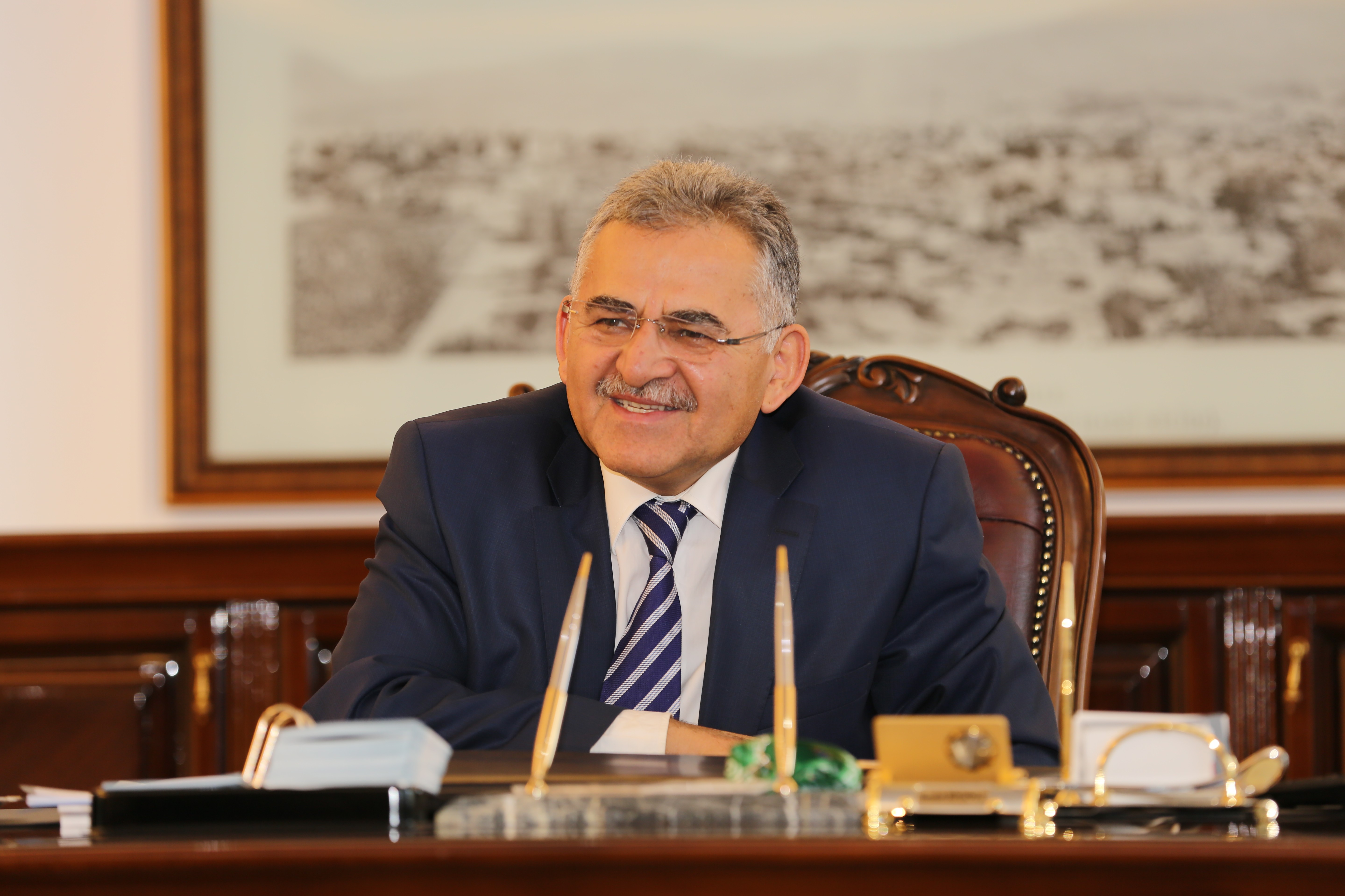 Melikgazi Belediyesi Özel Okul, Konut ve Ticaret Arsası İle İşyerini İhale ile satacak