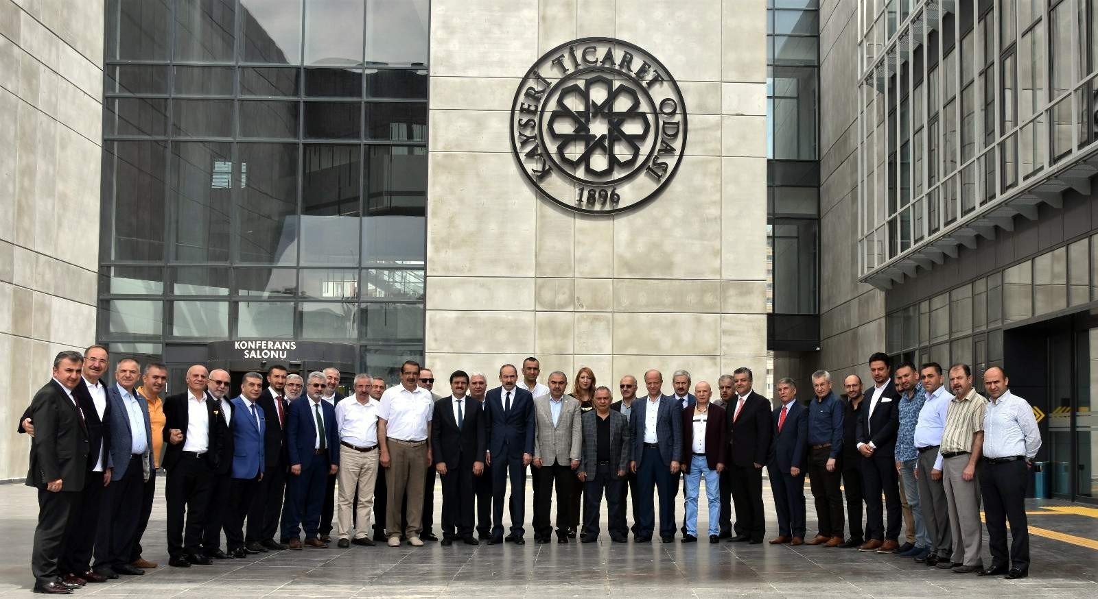 Kayseri Sarraflar ve Kuyumcular Derneği Yönetim Kurulu’ndan Başkanlarına Ziyaret