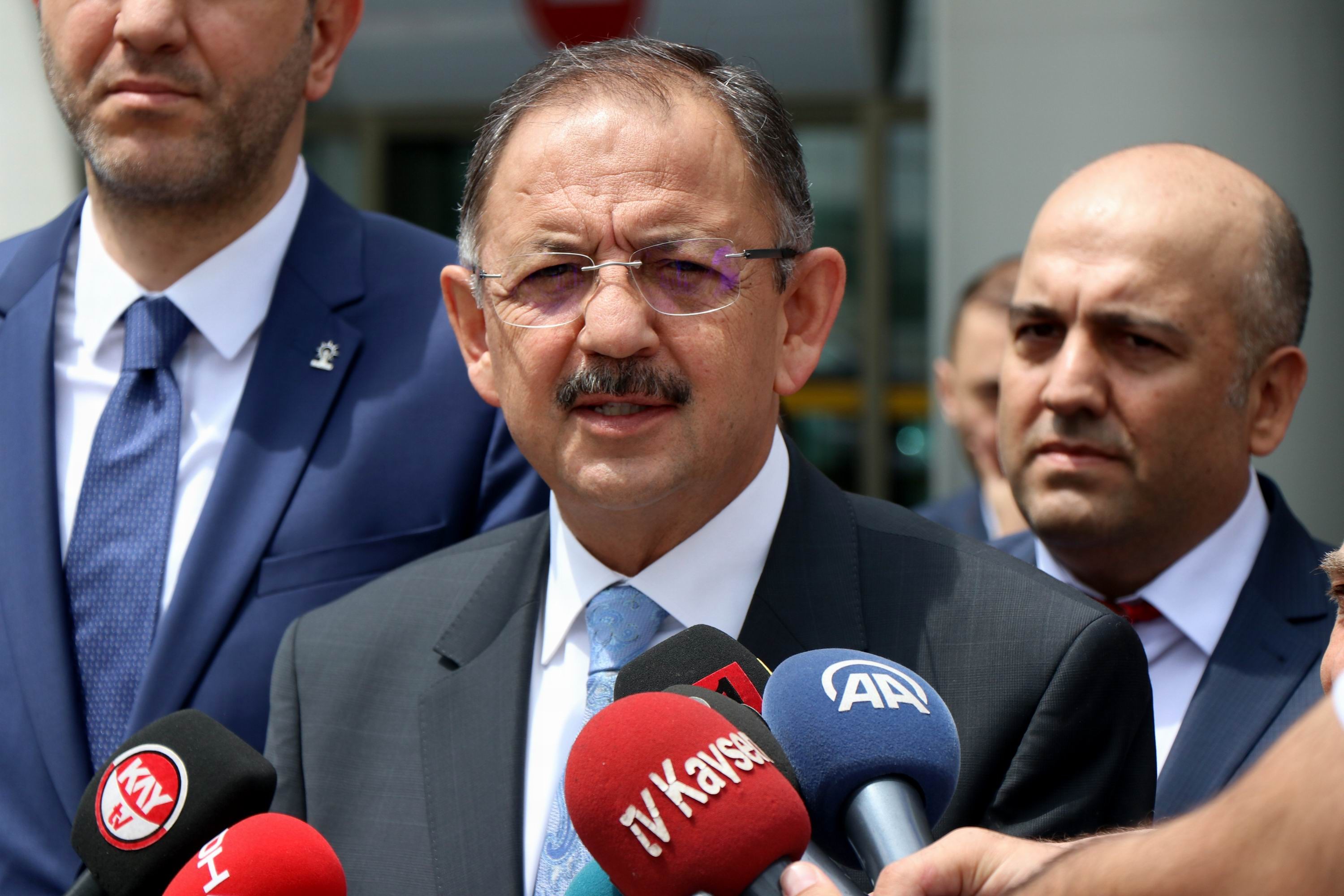 Bakan Özhaseki: “Kayseri Şehir Hastanesinde paralı ve pahalı diye bir şey yok”
