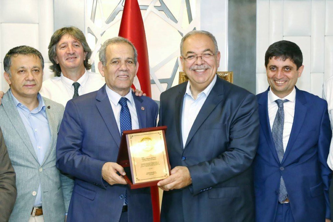 Başkan Kutlu Türkiye Gazeteciler Federasyonu heyetini ağırladı