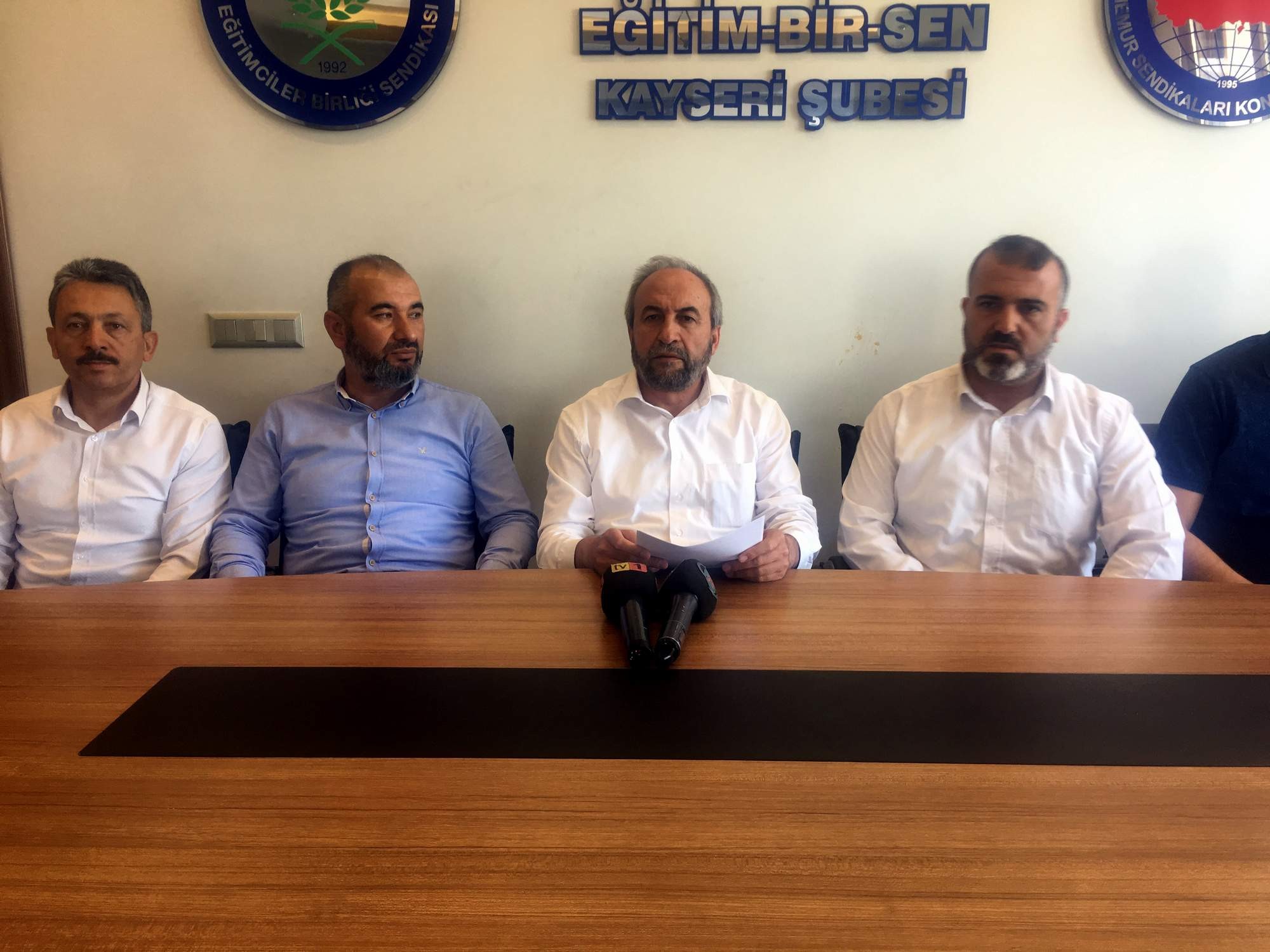 Aydın Kalkan: “Eğitimde sorunlar büyüyor, çözüm irade bekliyor”