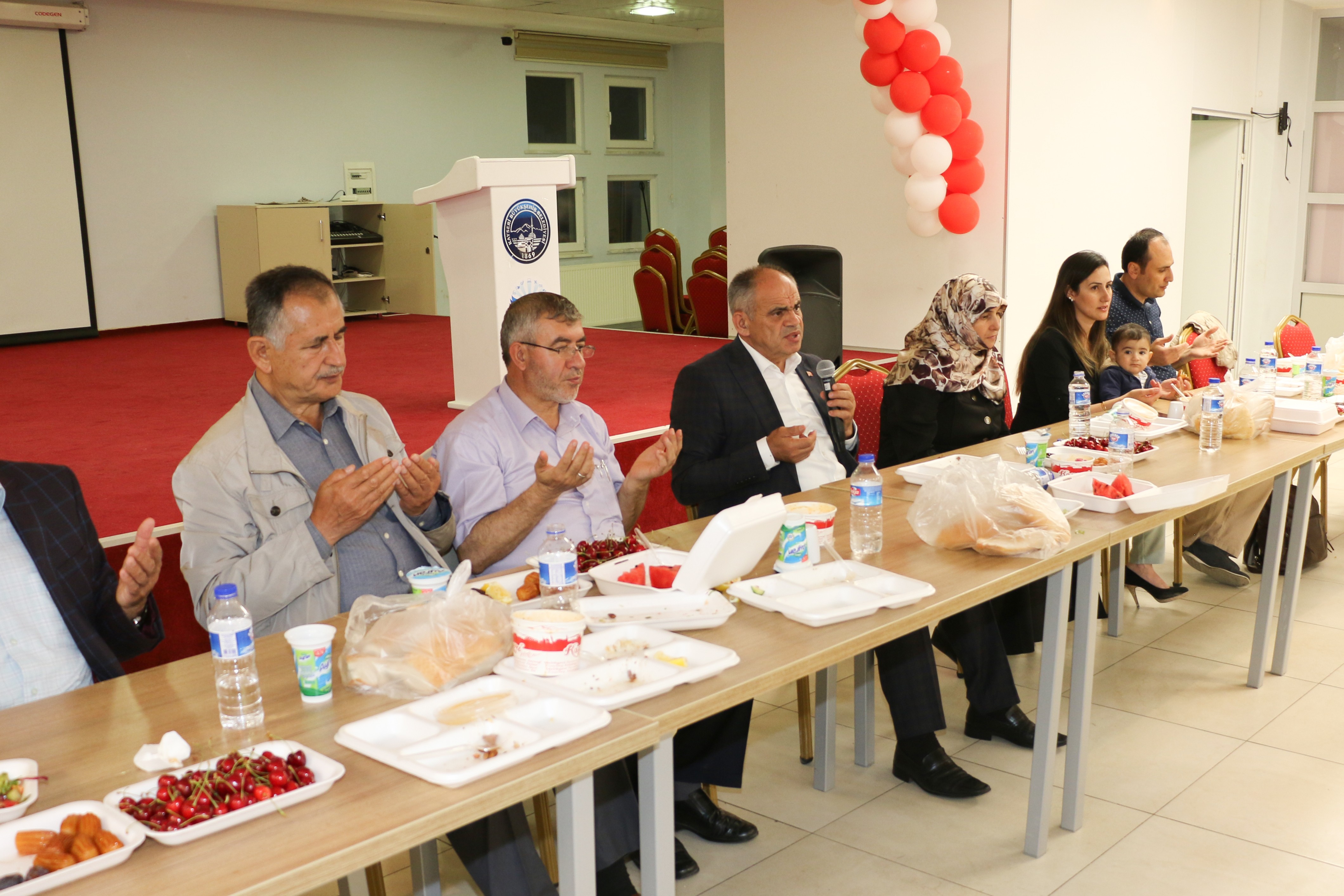 Başkan Öztürk, Personeliyle İftarda Buluştu