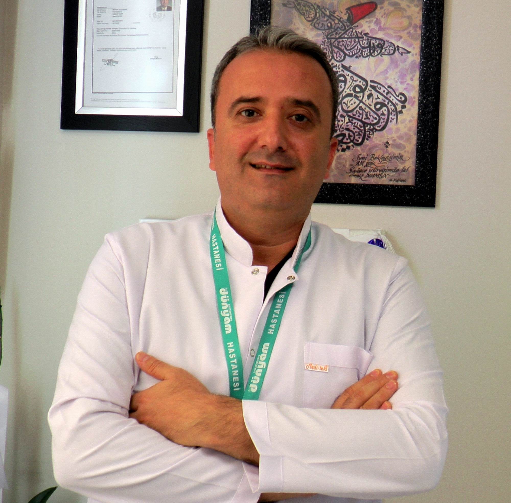 Op. Dr. Mehmet Ali Deneme: “Teknolojik bağımlılık obezite ihtimalini artırıyor”