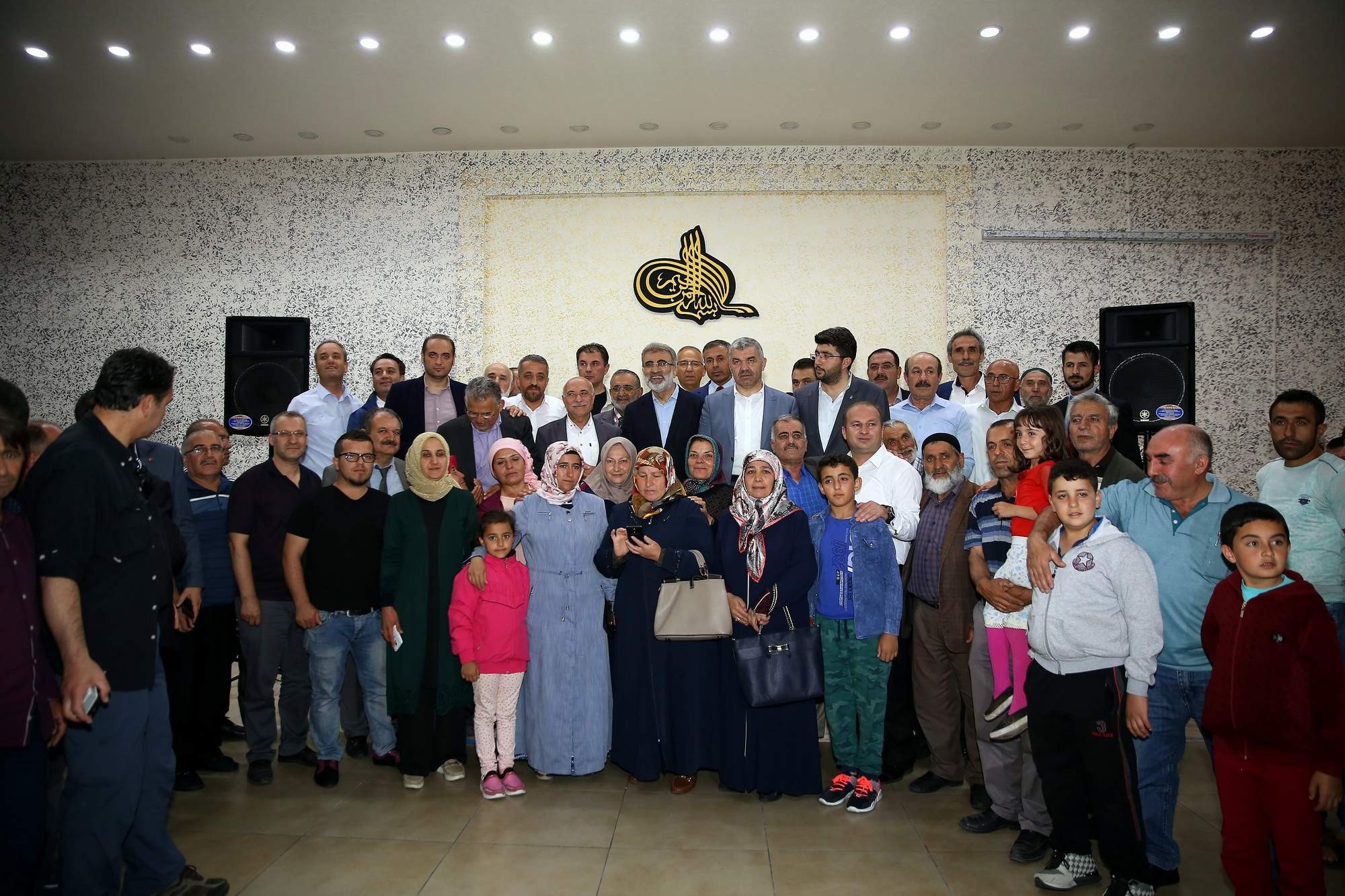 Başkan Çelik, Osmanlı Mahallesi’nde vatandaşlarla bir araya geldi