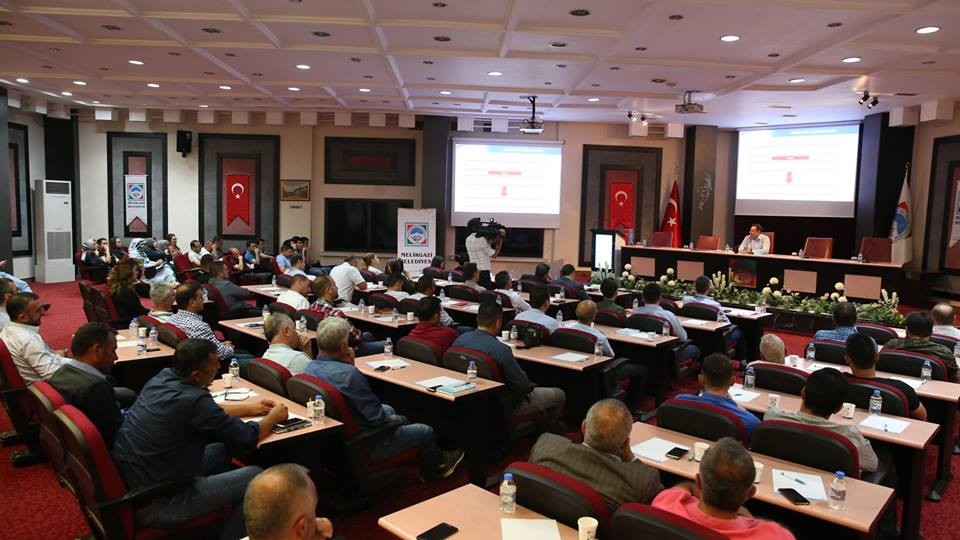 Melikgazi Belediye çalışanlarına SGK’dan bilgilendirme toplantısı