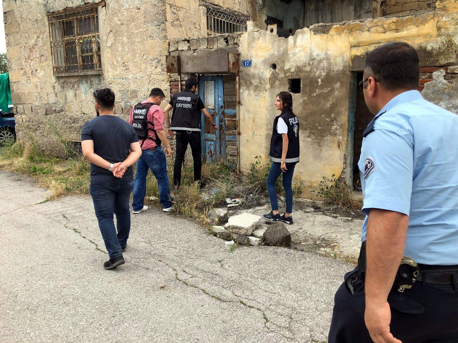 Kayseri’de 327 polisle narkotik uygulaması