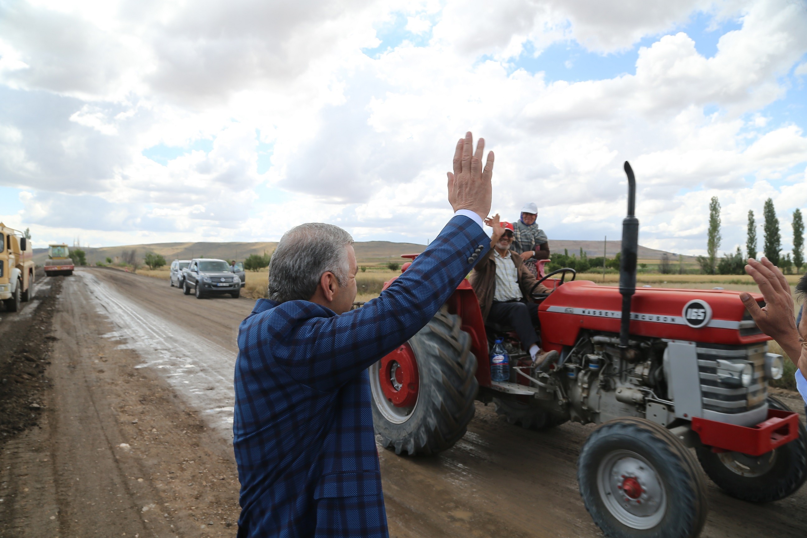 Yemliha halkı yoluna kavuşuyor