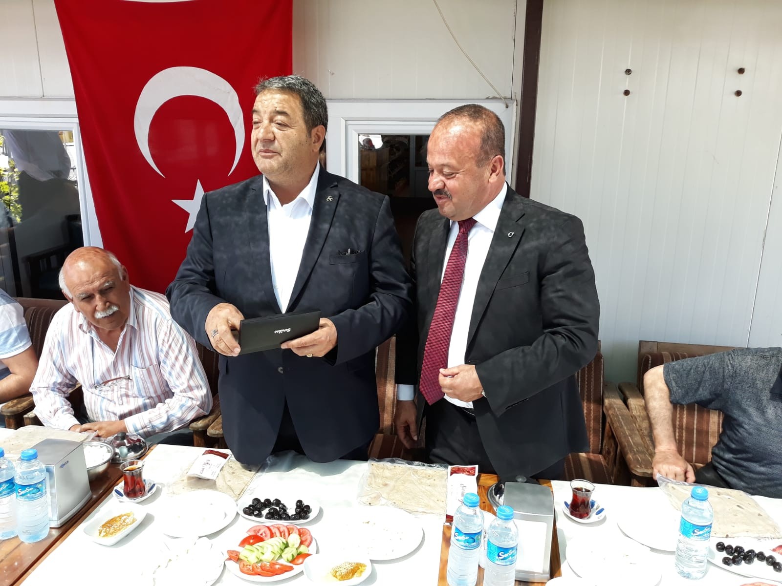 Fendoğlu’ndan galericilere teşekkür