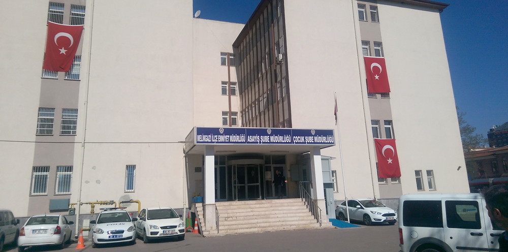 Kayseri polisi uyuşturucuya geçit vermiyor