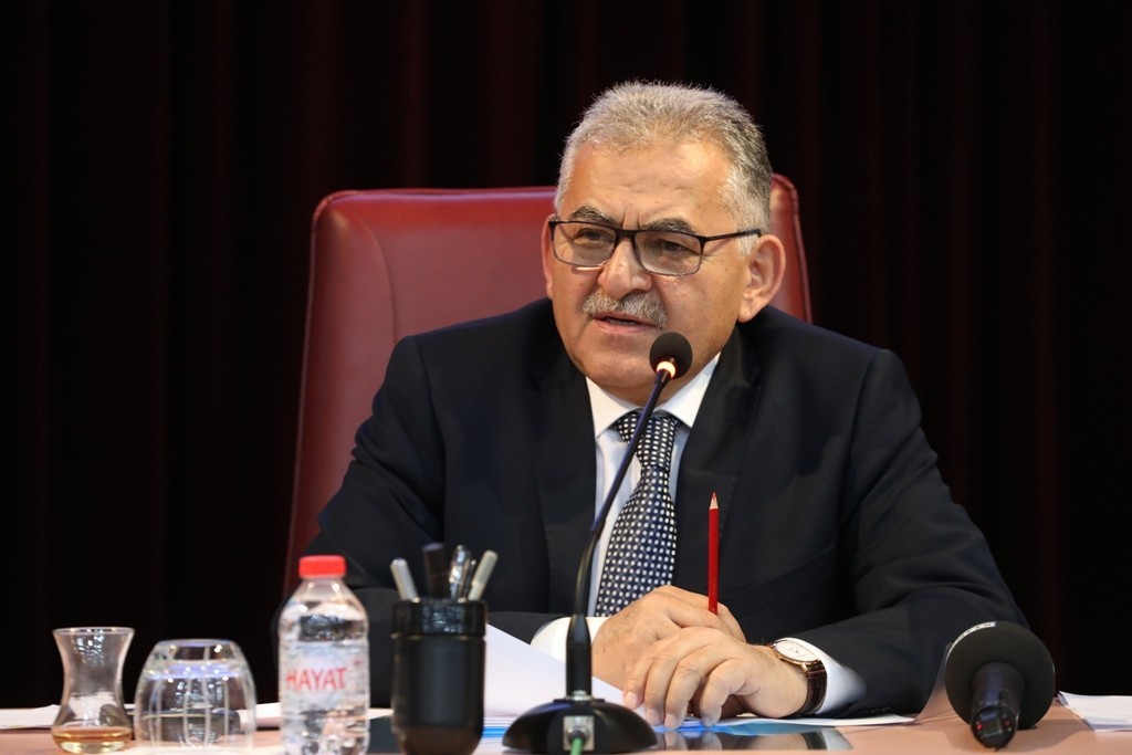 Başkan Büyükkılıç: “Kayseri tanıtım filmlerine hazır olun”