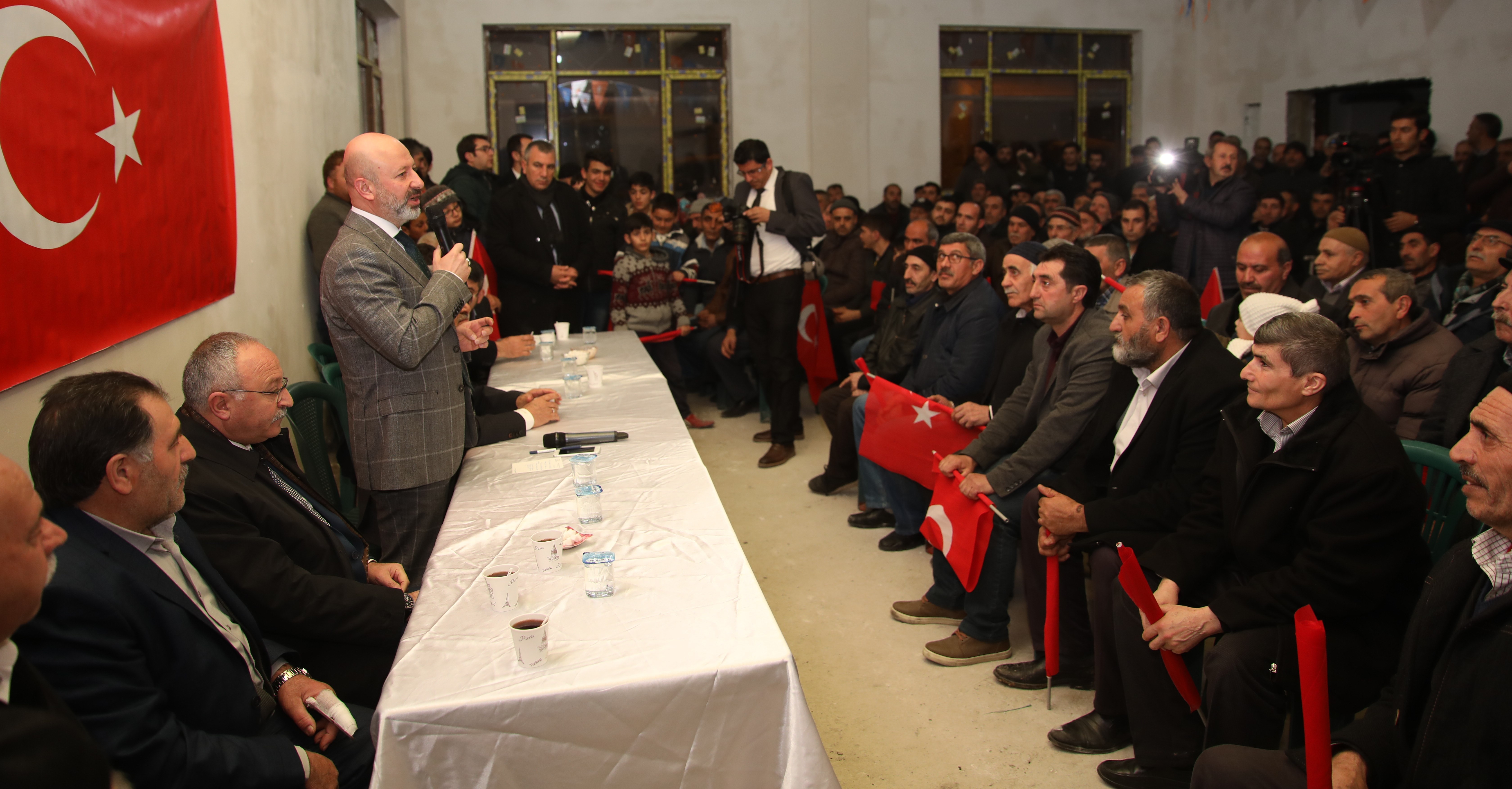 Başkan Çolakbayrakdar, “Bakanlığımızın himayesinde 4 bölgeyi kapsayan dönüşüm gerçekleşecek”