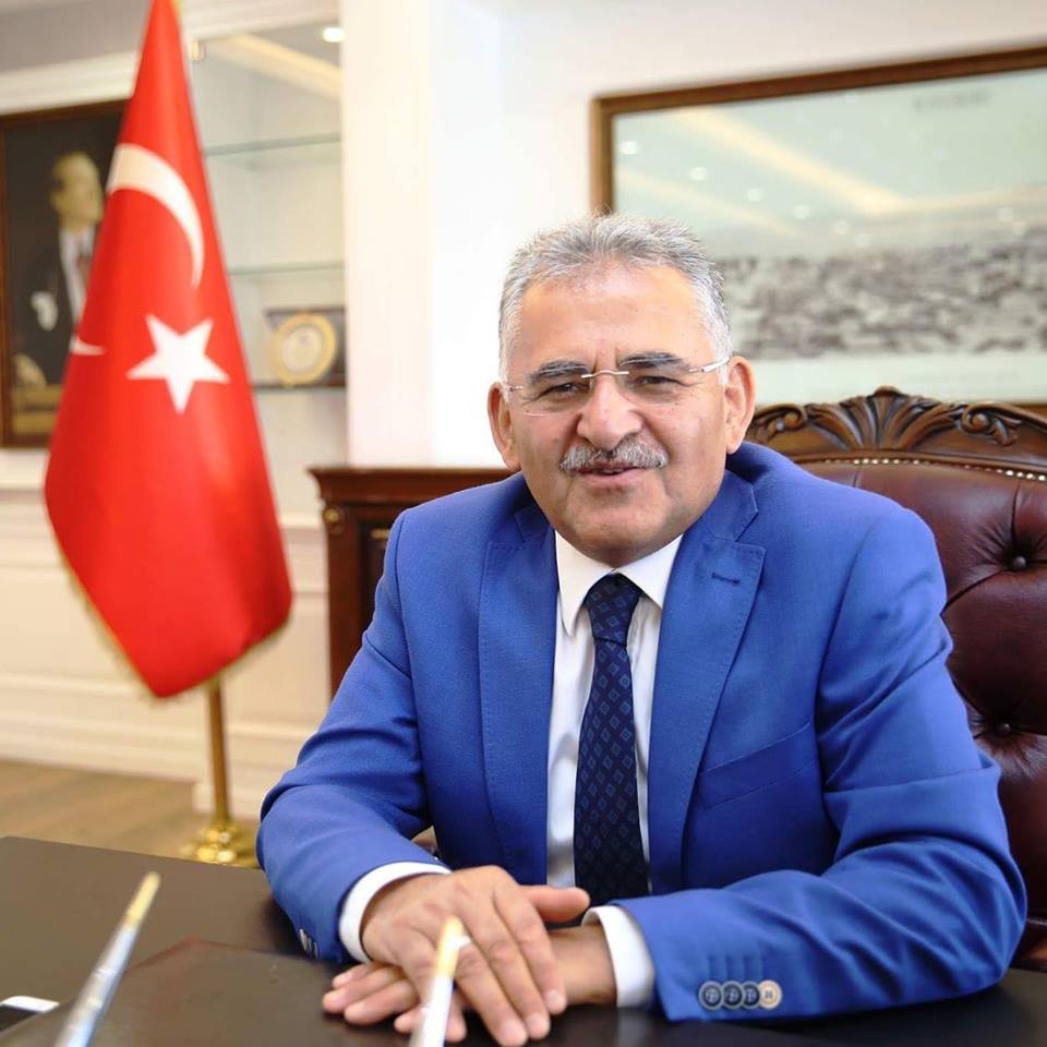 Başkan Memduh Büyükkılıç: “İlçelerde Canlı Hayvan Pazaryerleri planlandı ”