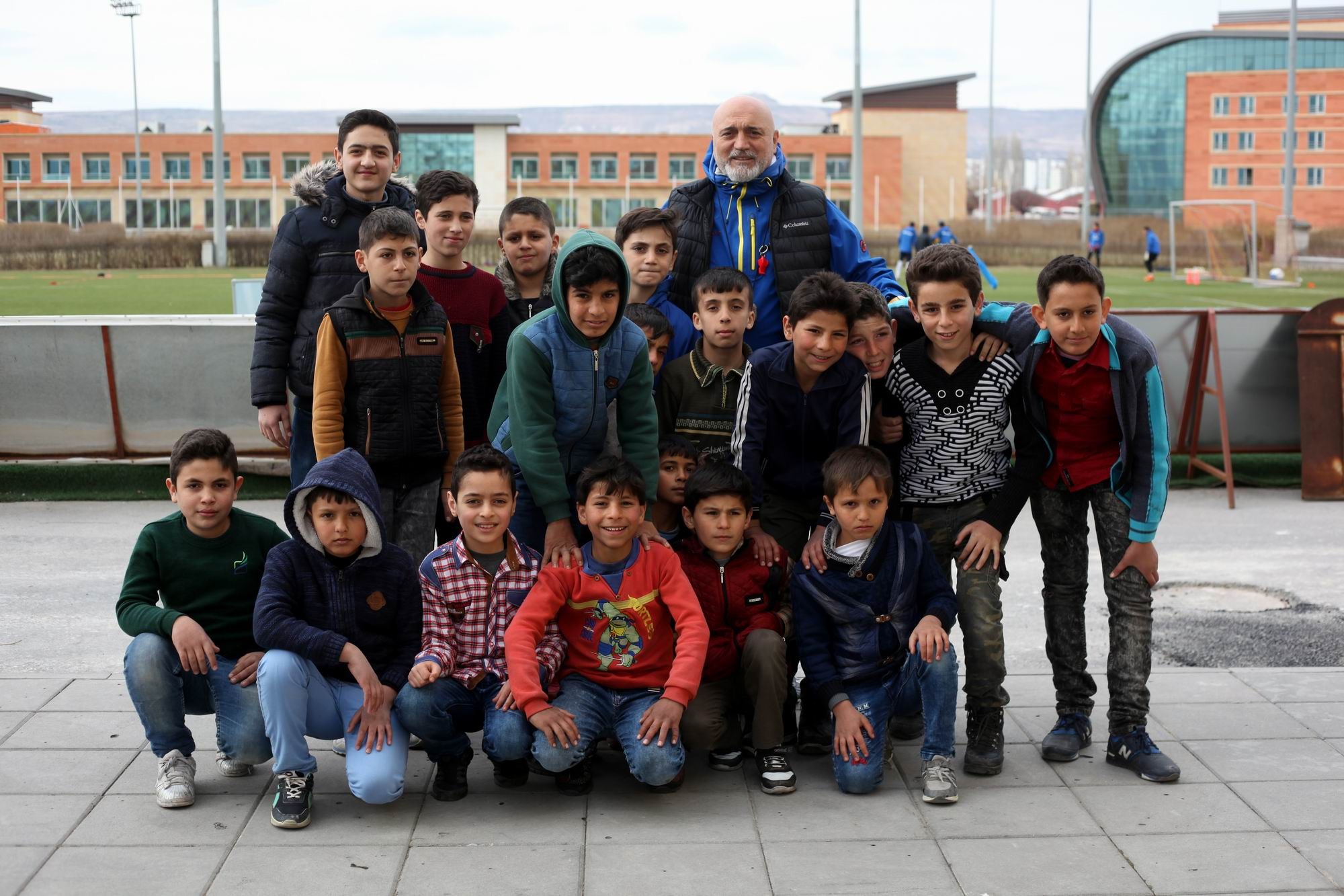 Kayserispor’u minikler ziyaret etti