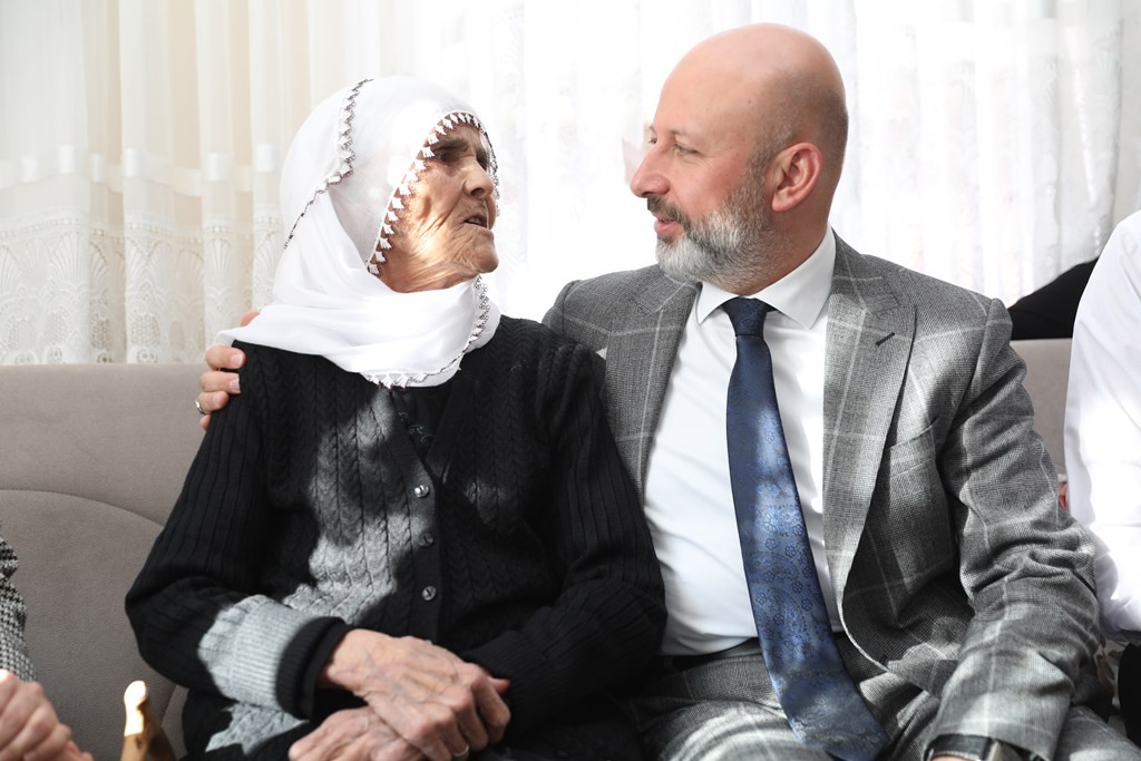 Başkan Çolakbayrakdar, “Projelerimizde kadınlara her zaman pozitif ayrımcılık yapıyoruz”