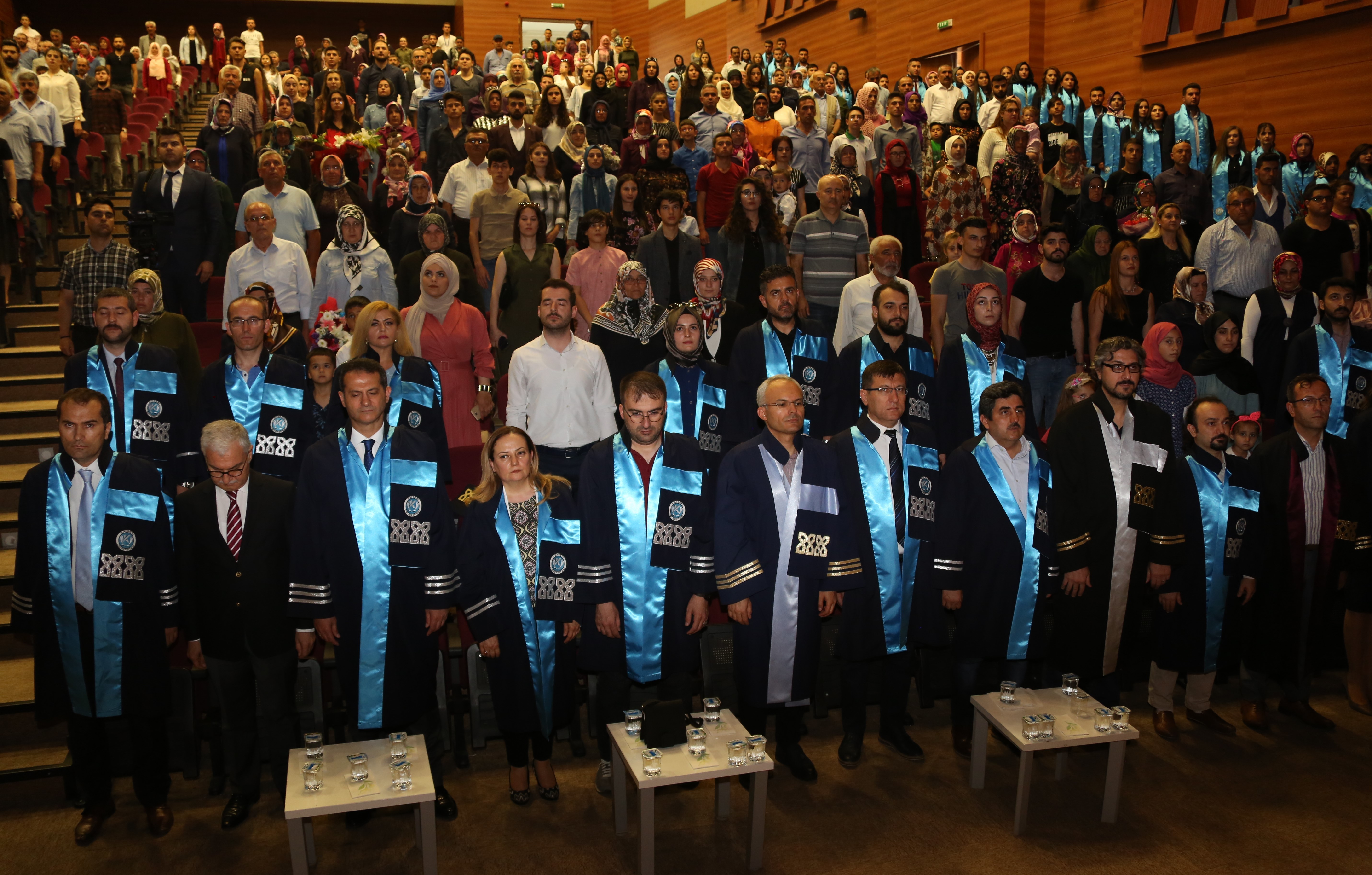 KAYÜ Safiye Çıkrıkçıoğlu MYO’dan 220 Öğrenci Mezun Oldu
