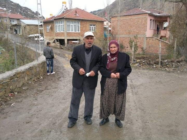 Hayvanlarını otlatmak için çıkan yaşlı adam arazide ölü olarak bulundu