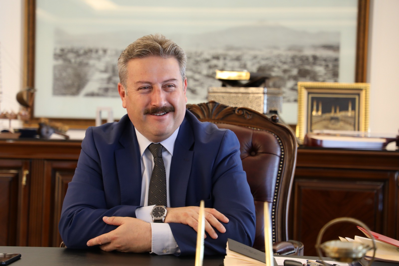 Başkan Palancıoğlu ERÜ’yü Tebrik Etti