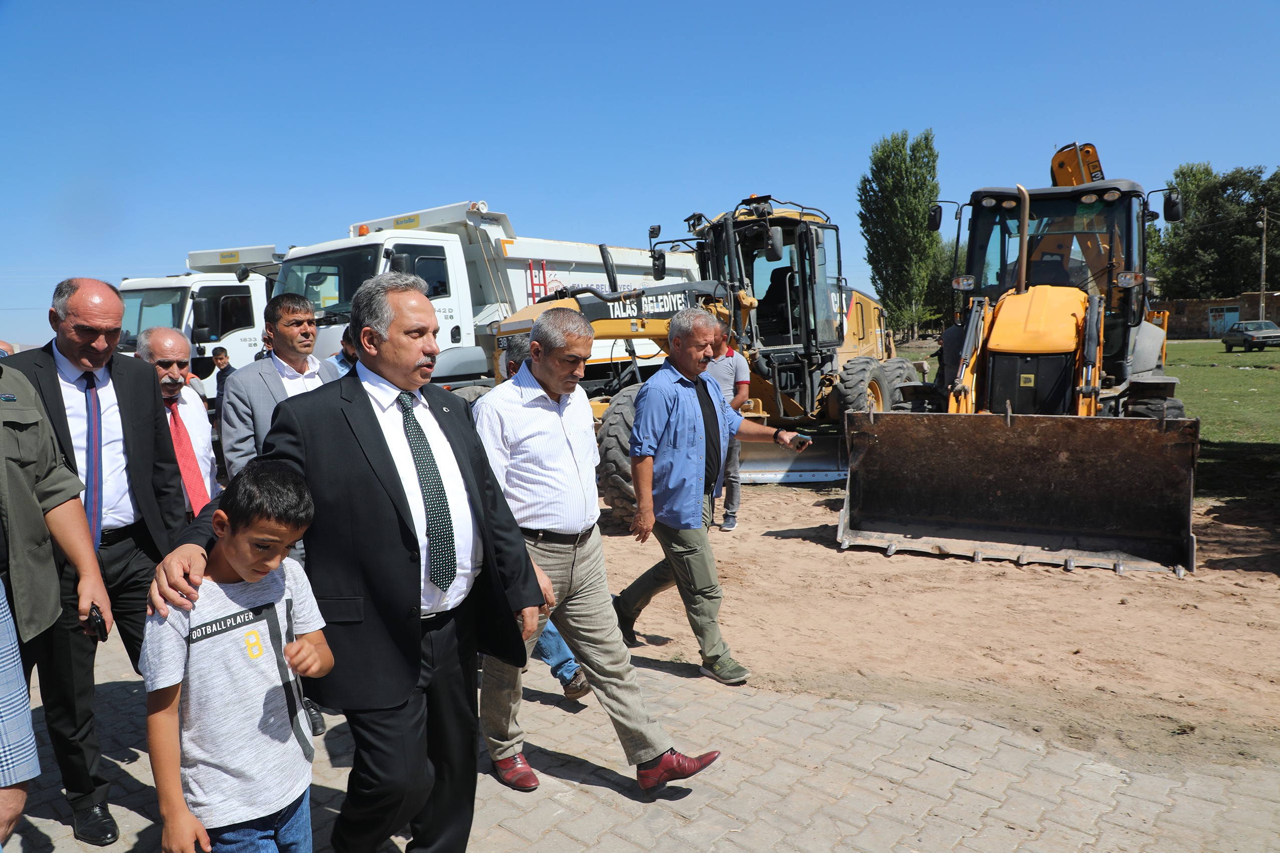 Yalçın: “Şehir İle Kırsal Arasındaki Farkı Kapatmak İçin Çalışıyoruz”