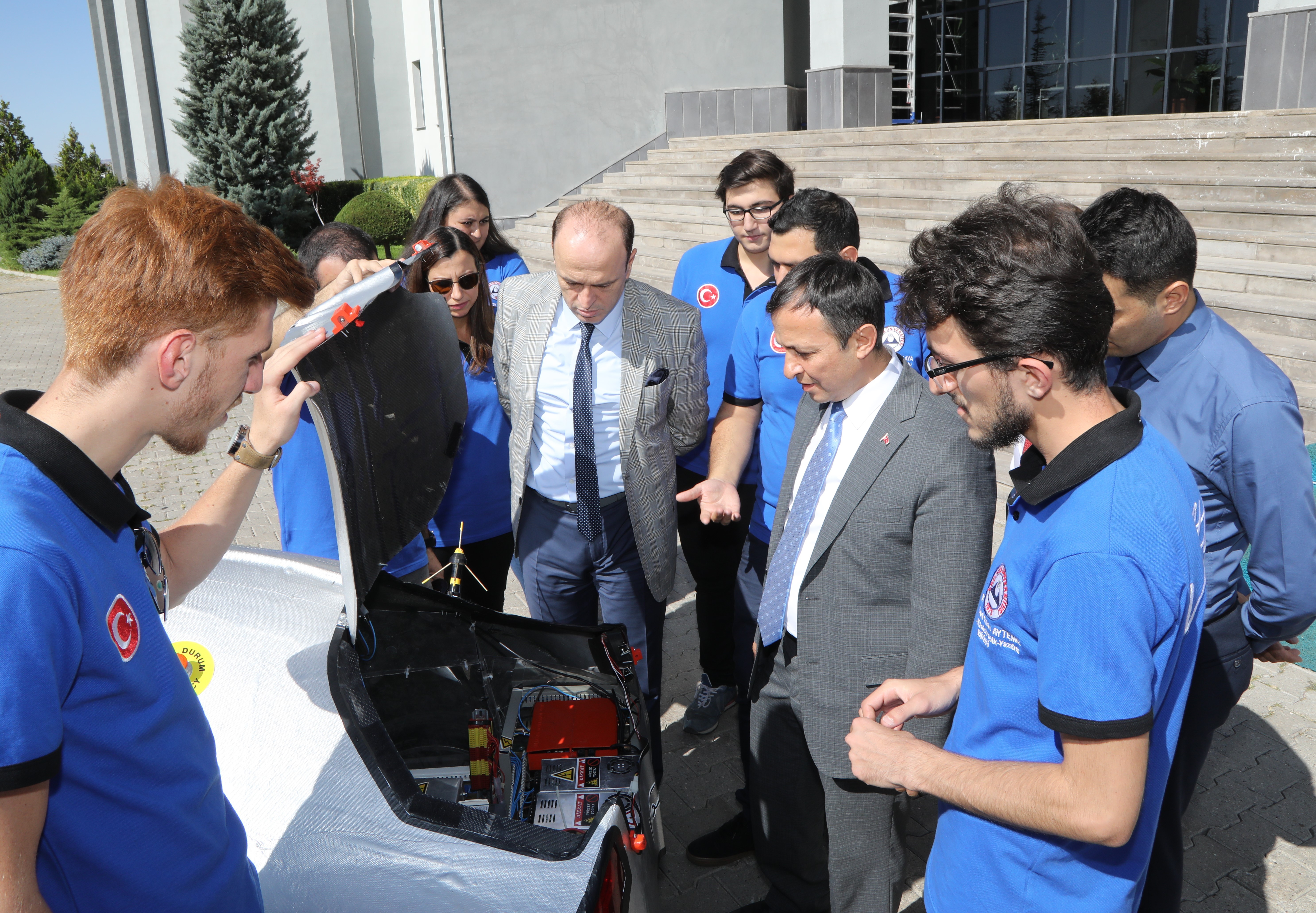 Voltacar Ekibi Rektör Çalış’ı Ziyaret Etti