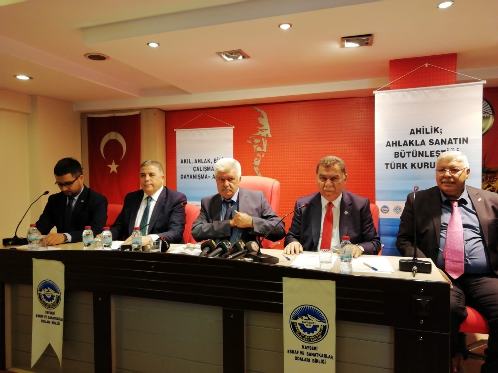 Kayseri Esnaf Ve Sanatkarlar Kredi Ve Kefalet Kooperatifi Ahilik Haftası Nedeniyle Toplandı